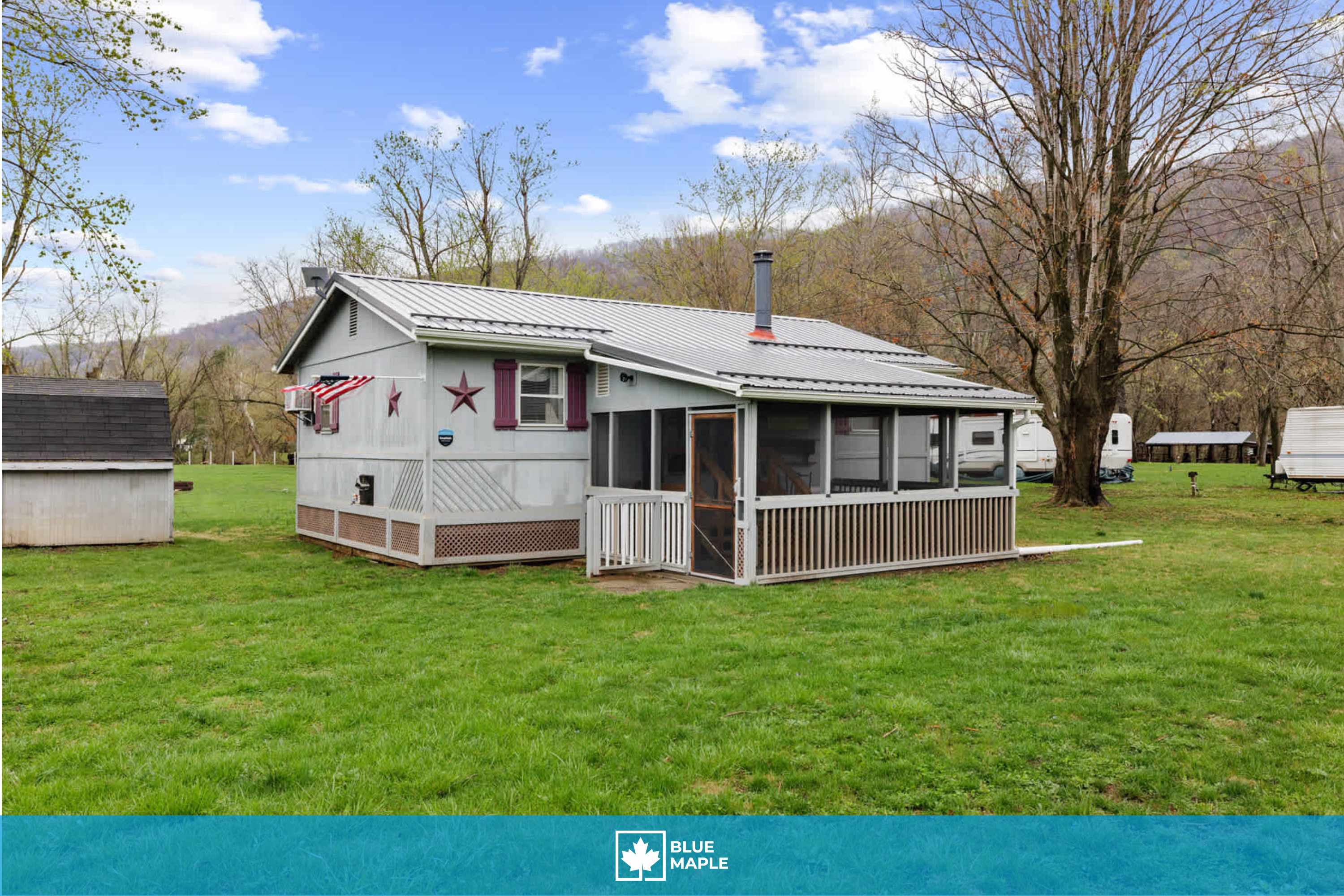 Wood Stove, Fire Pit, Kayaks - 2 Min Walk to River