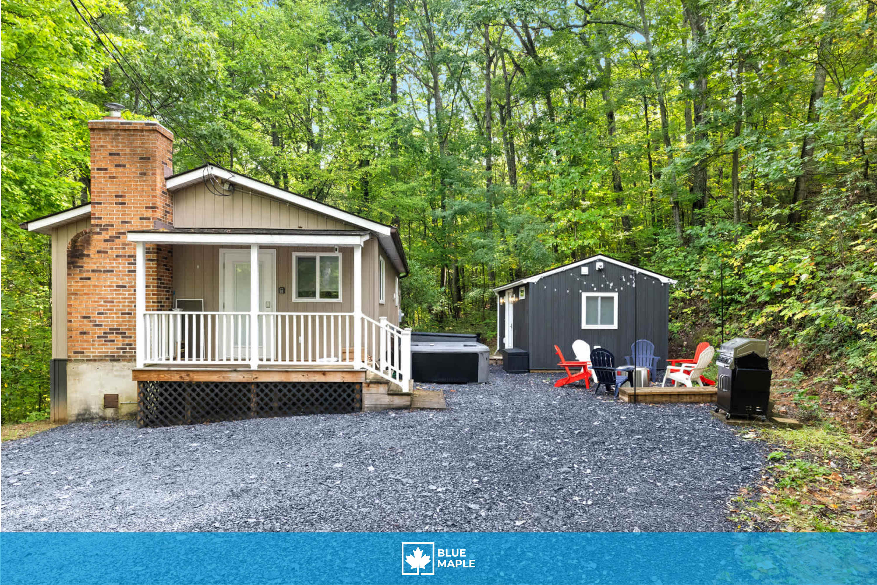 Wooded cabin w/ hot tub & BBQ grill