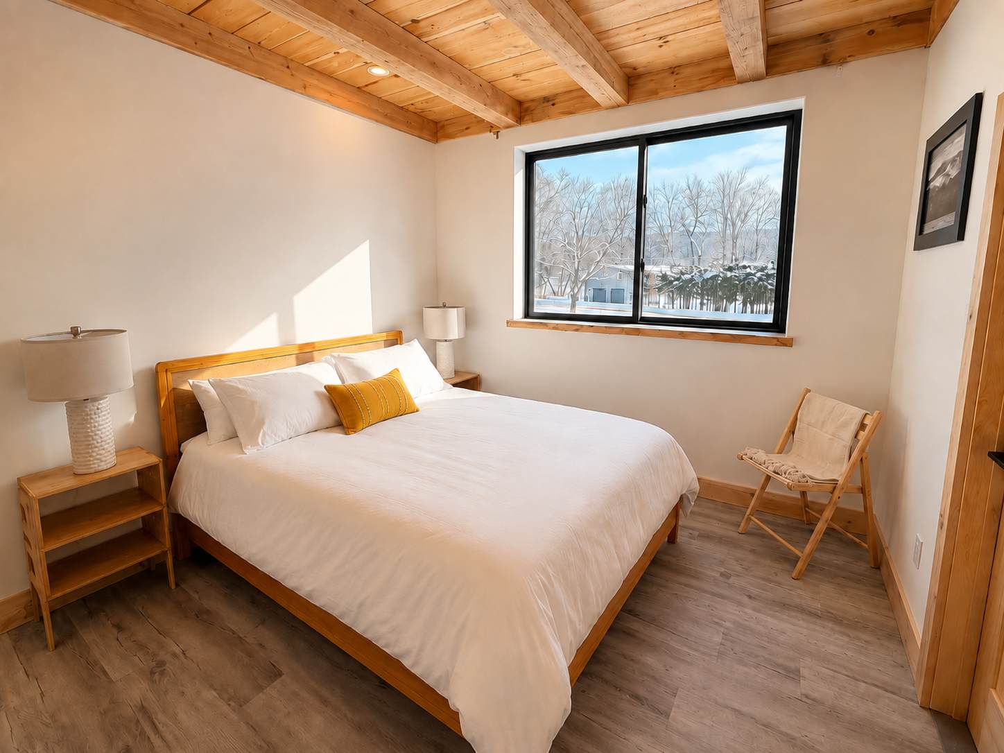 Bear Perch | Nordic Design, Nature Escape in Stowe