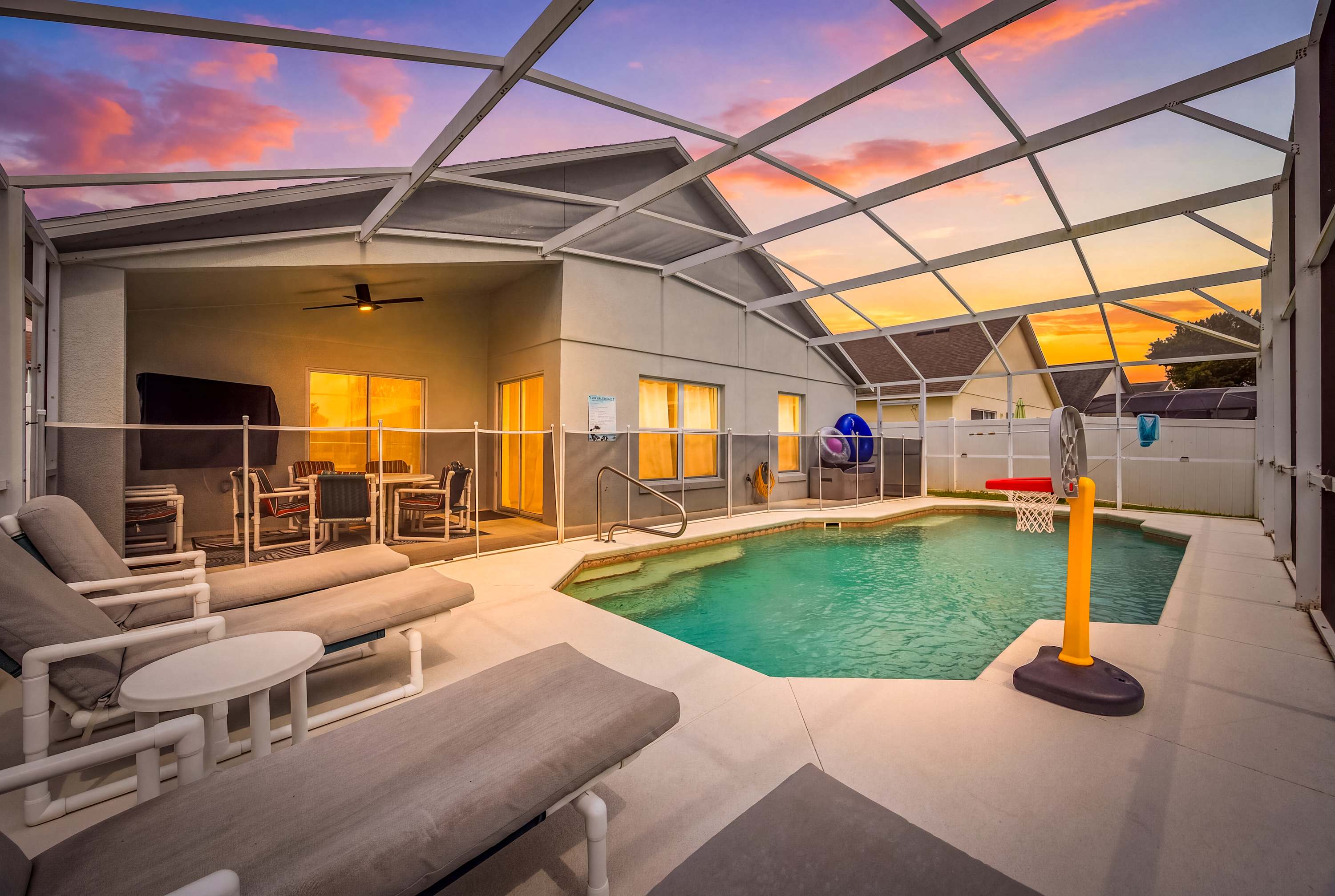 4Bed3bath -  Mario kingdom Getaway