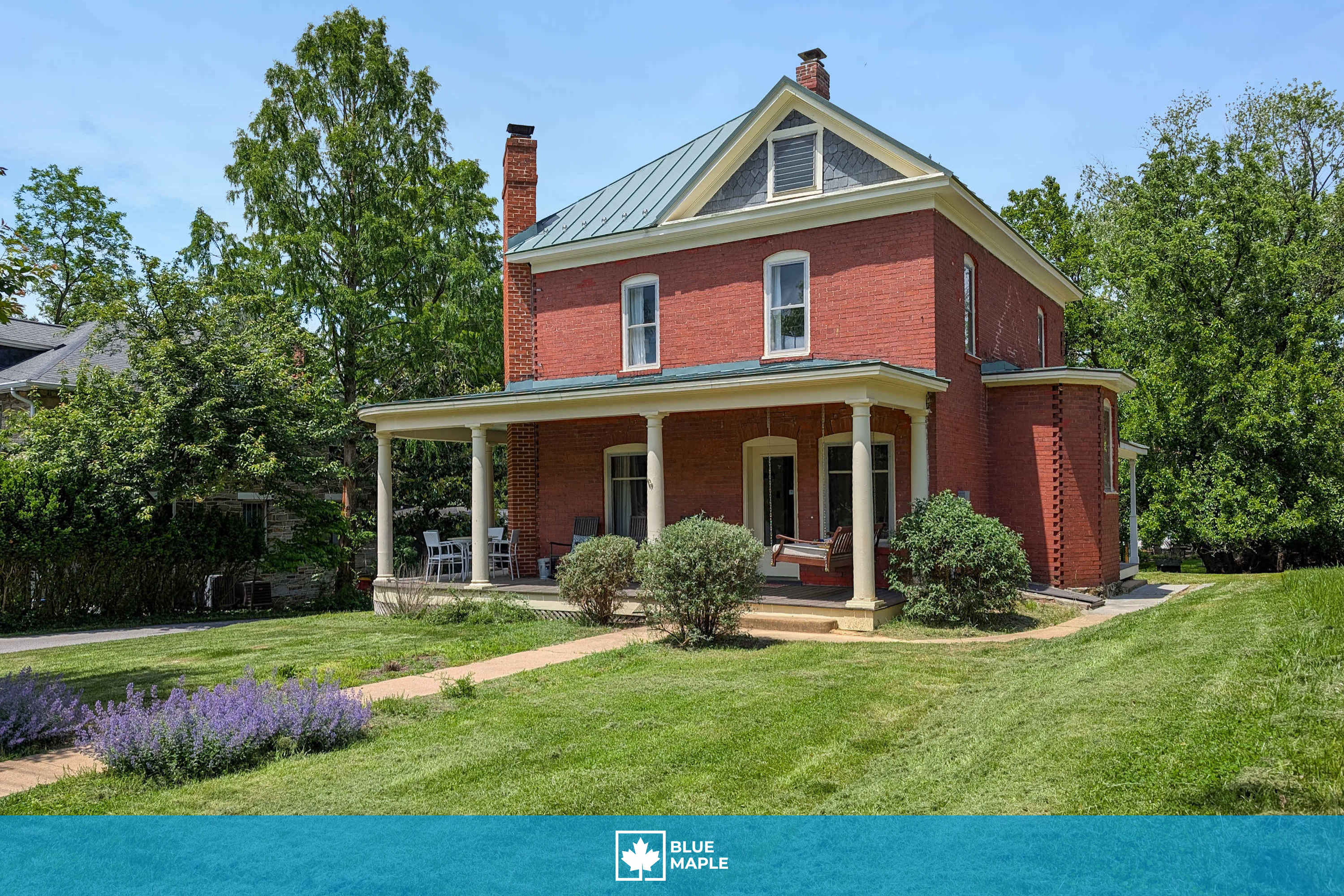 Historic Queen Anne Family Home w Modern Comforts