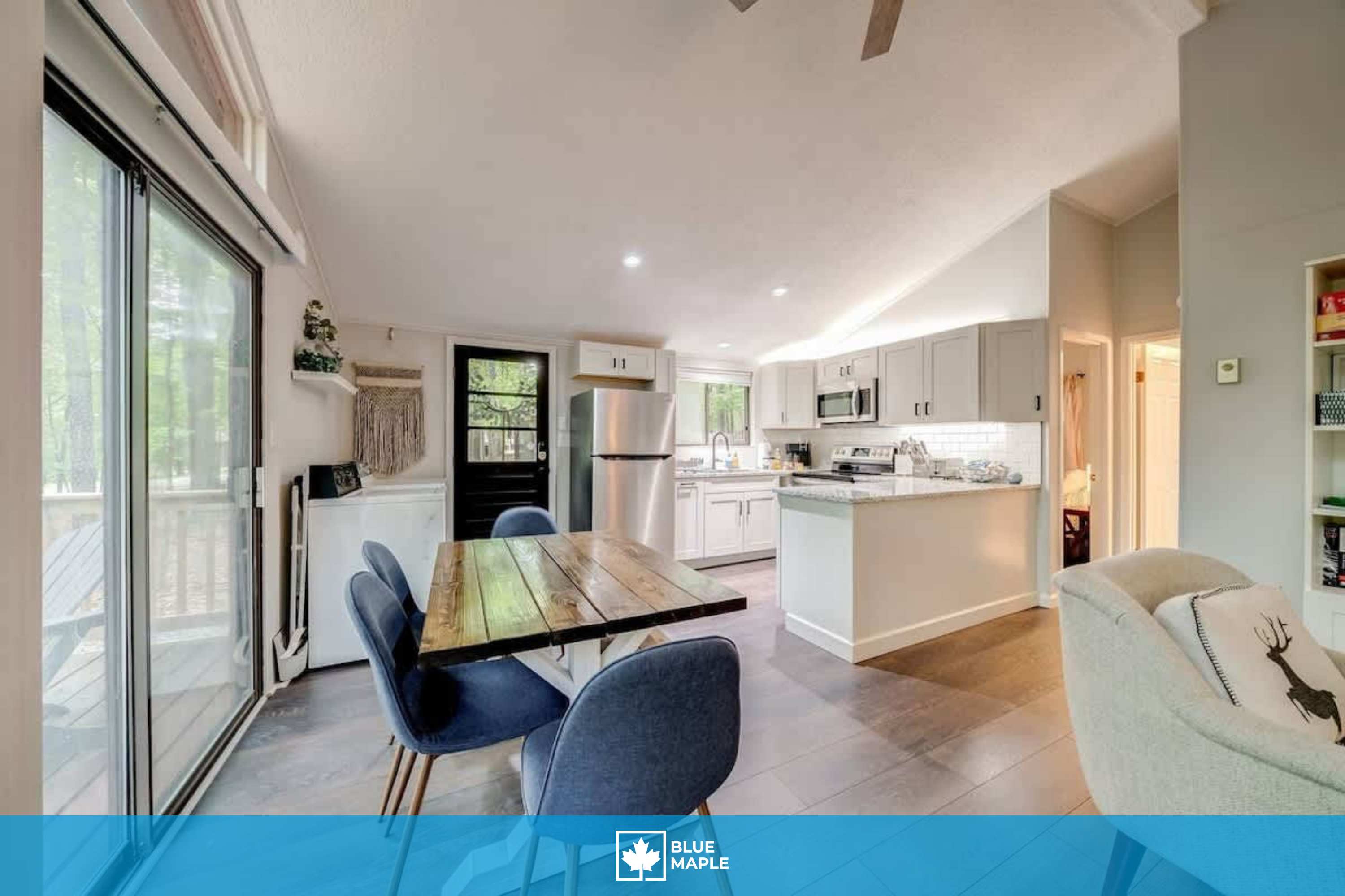 Cozy Pet-Friendly w Fire Pit, Wifi & Pool Access