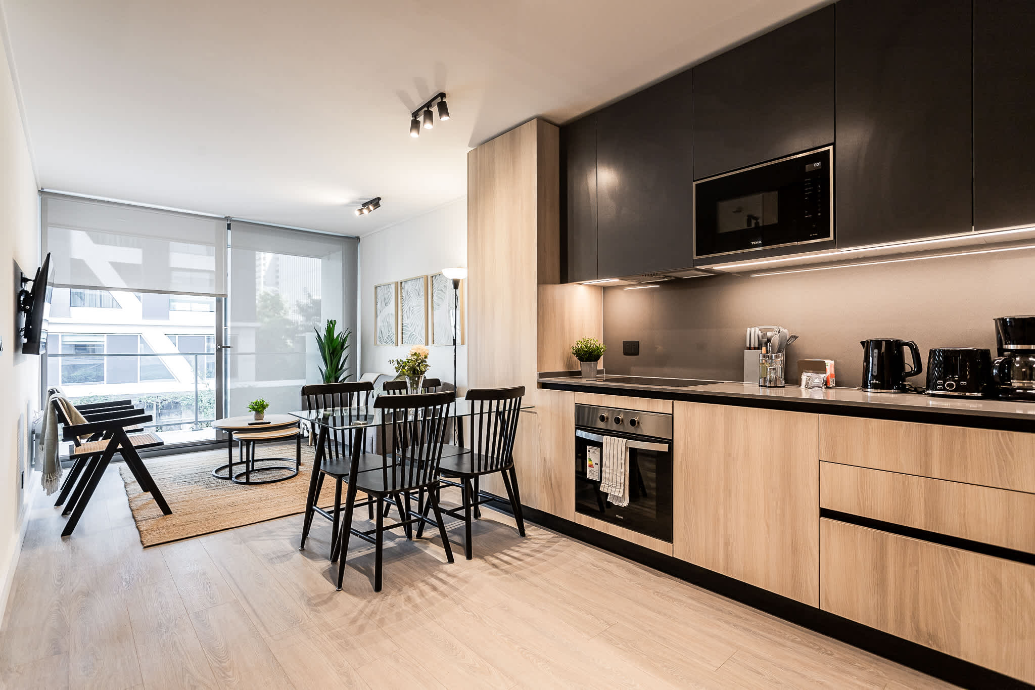 Exclusive 2BR 2BA Near Parque Arauco 4 Guests