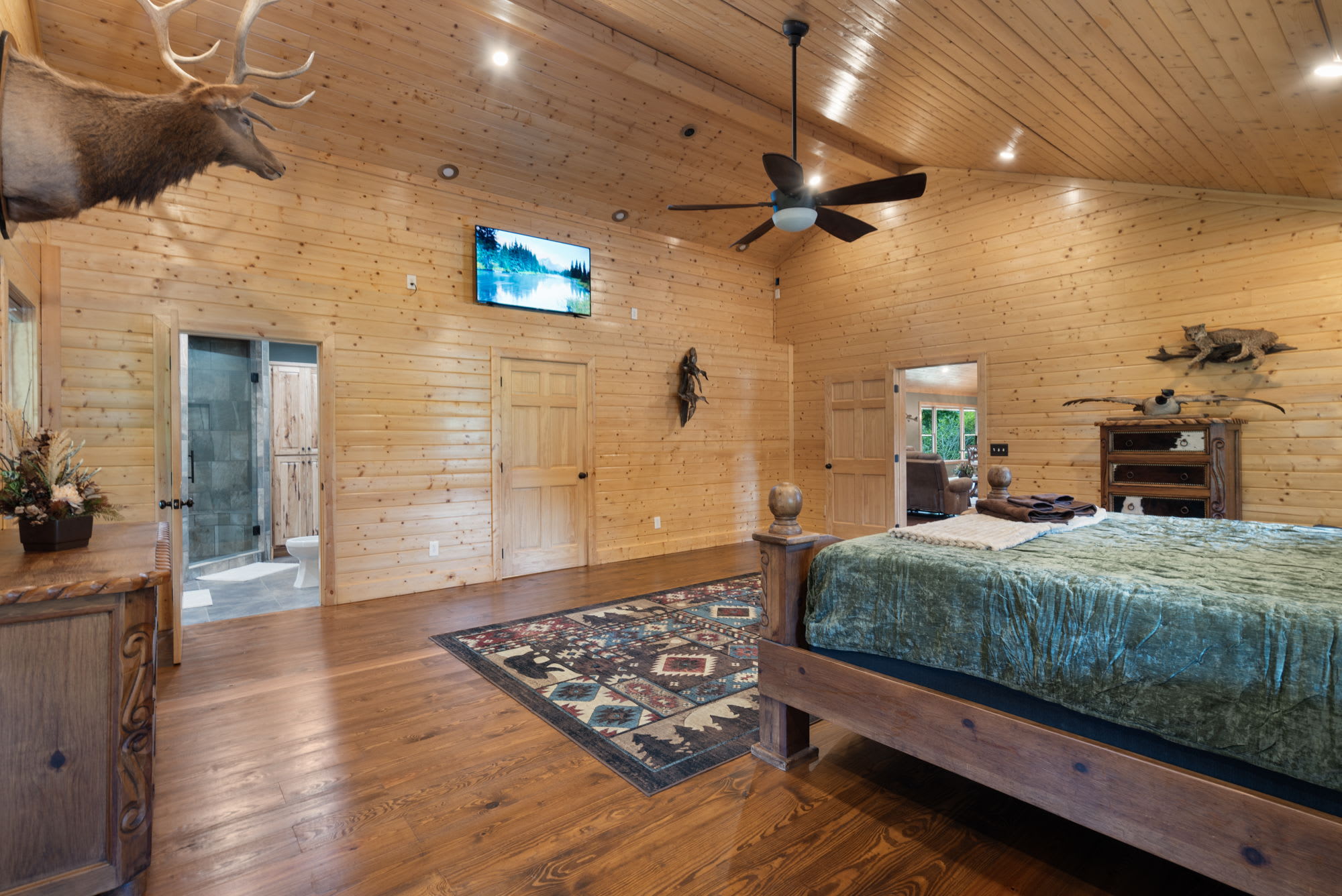 Main floor primary bedroom at The Lodge