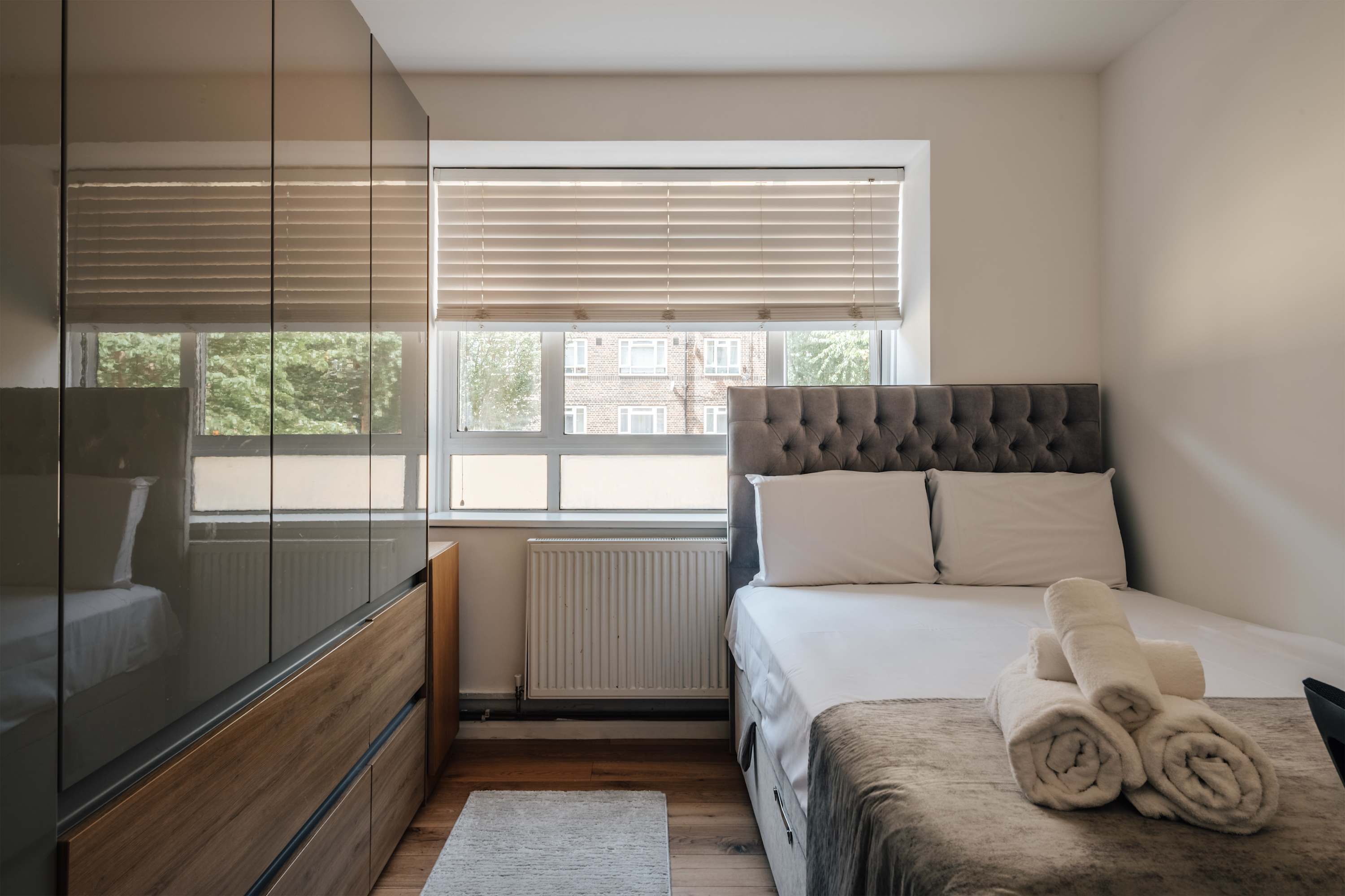 White City Apartment Near Westfield & Transport in Hudson Close W12 7LX - Property image 9 - VivreStays