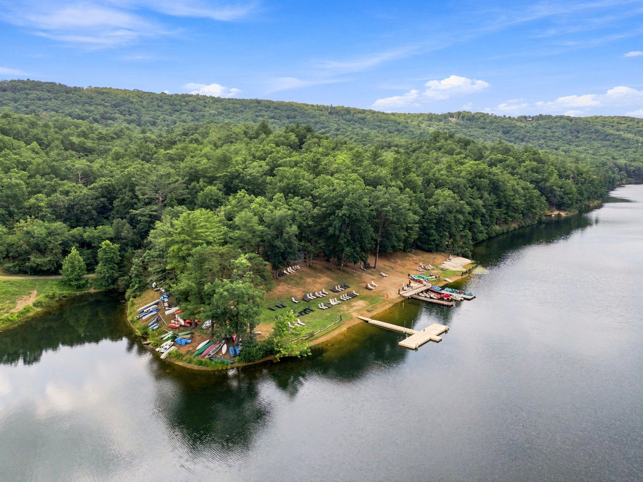 Cozy Condo with Breathtaking Views & Hi-Speed WiFi