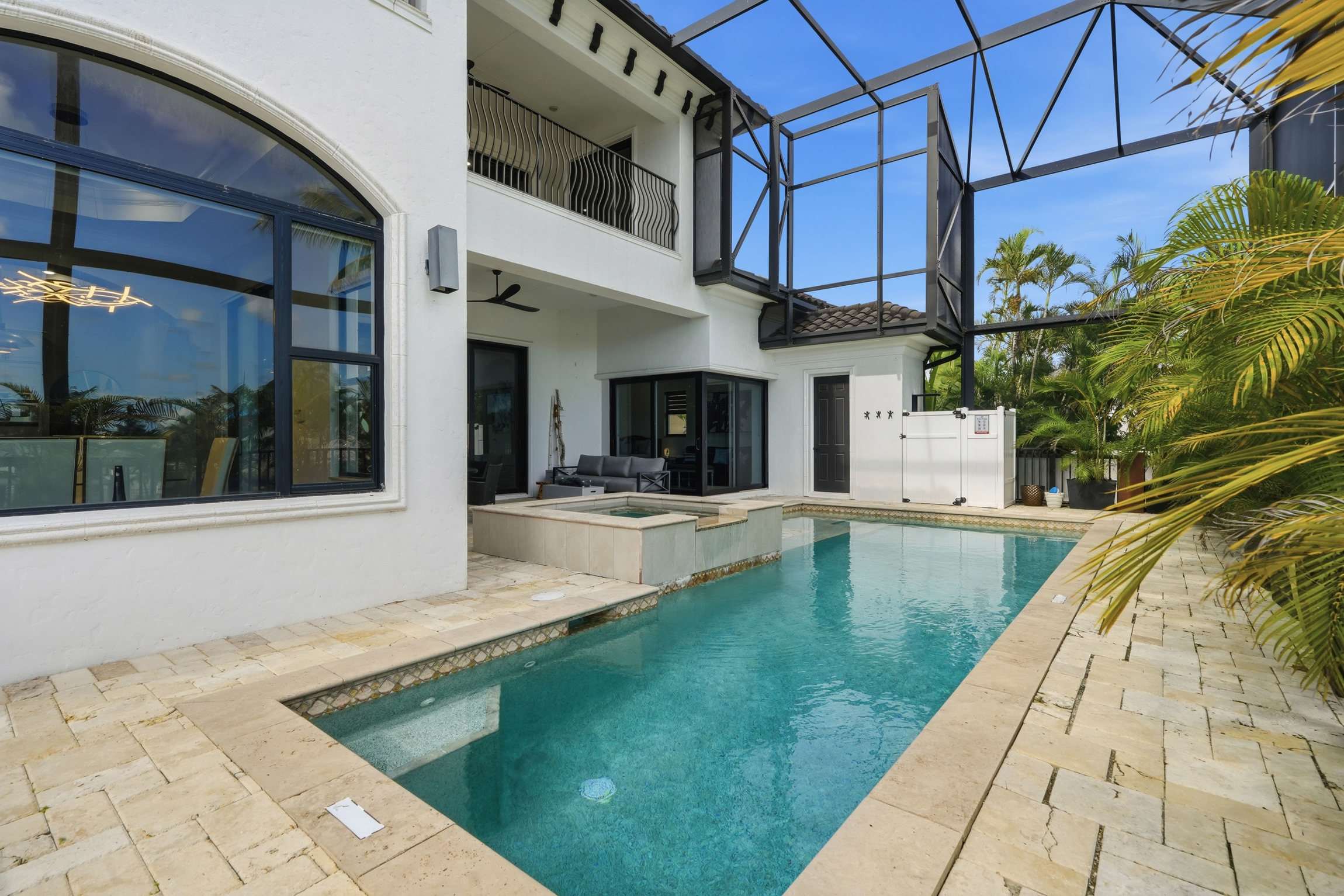 Spacious Luxury Waterfront Retreat with Pool Spa | Photo 56