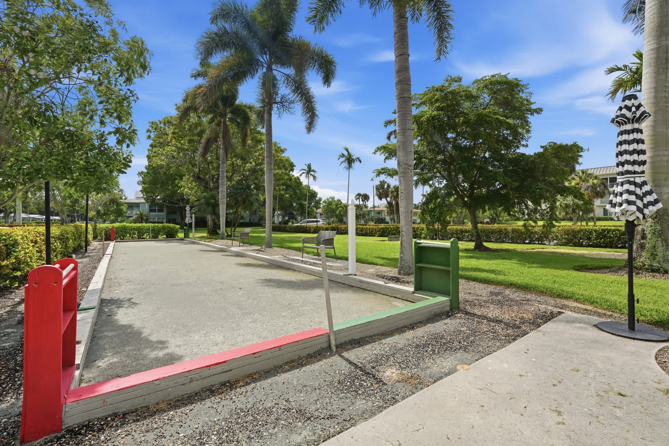 Close to Beach Shops Downtown Great for Snowbirds | Photo 28
