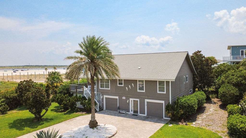 Palencia by the Sea | Ocean & Lighthouse Views