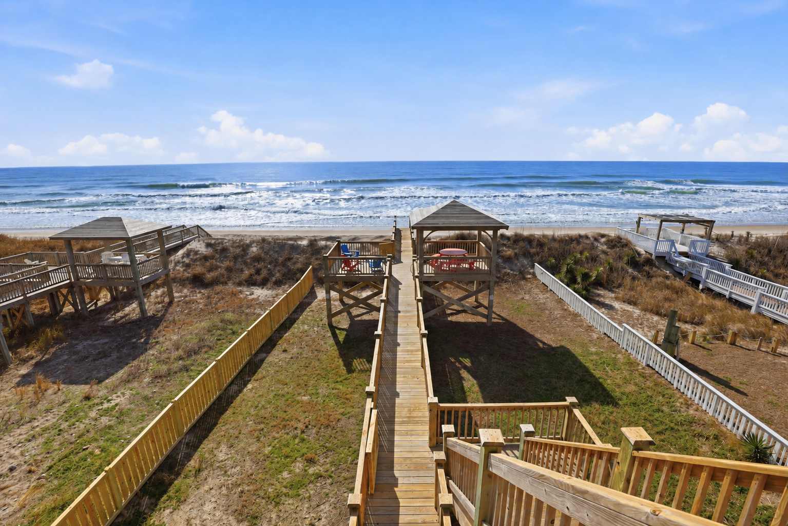 Steps to the Sand • Sleeps 12 • Hot Tub • Grill 2