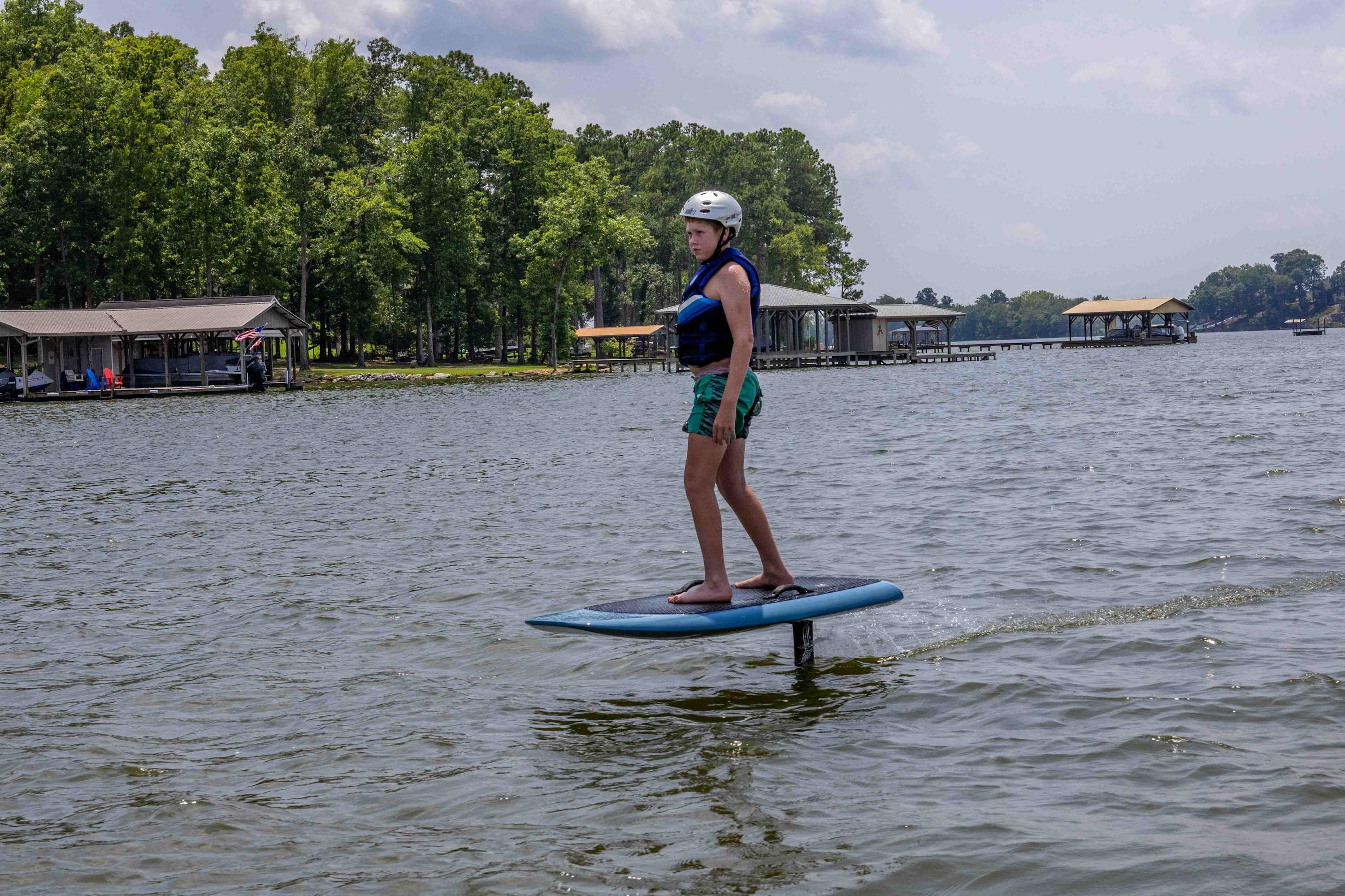 Time to get on the water at Weiss Lake!