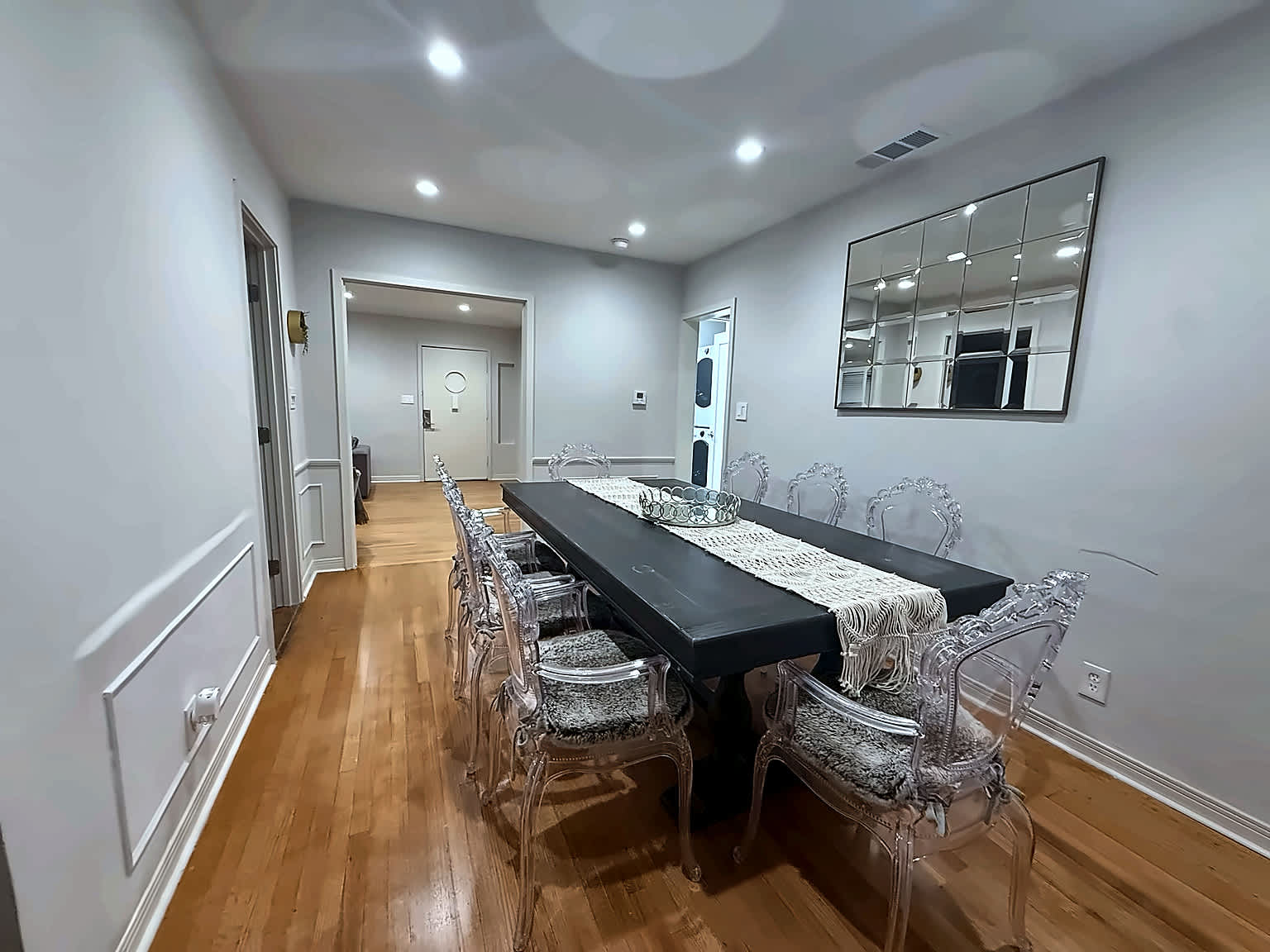 Affordable 3 Bedroom LA Villa near Culver City
