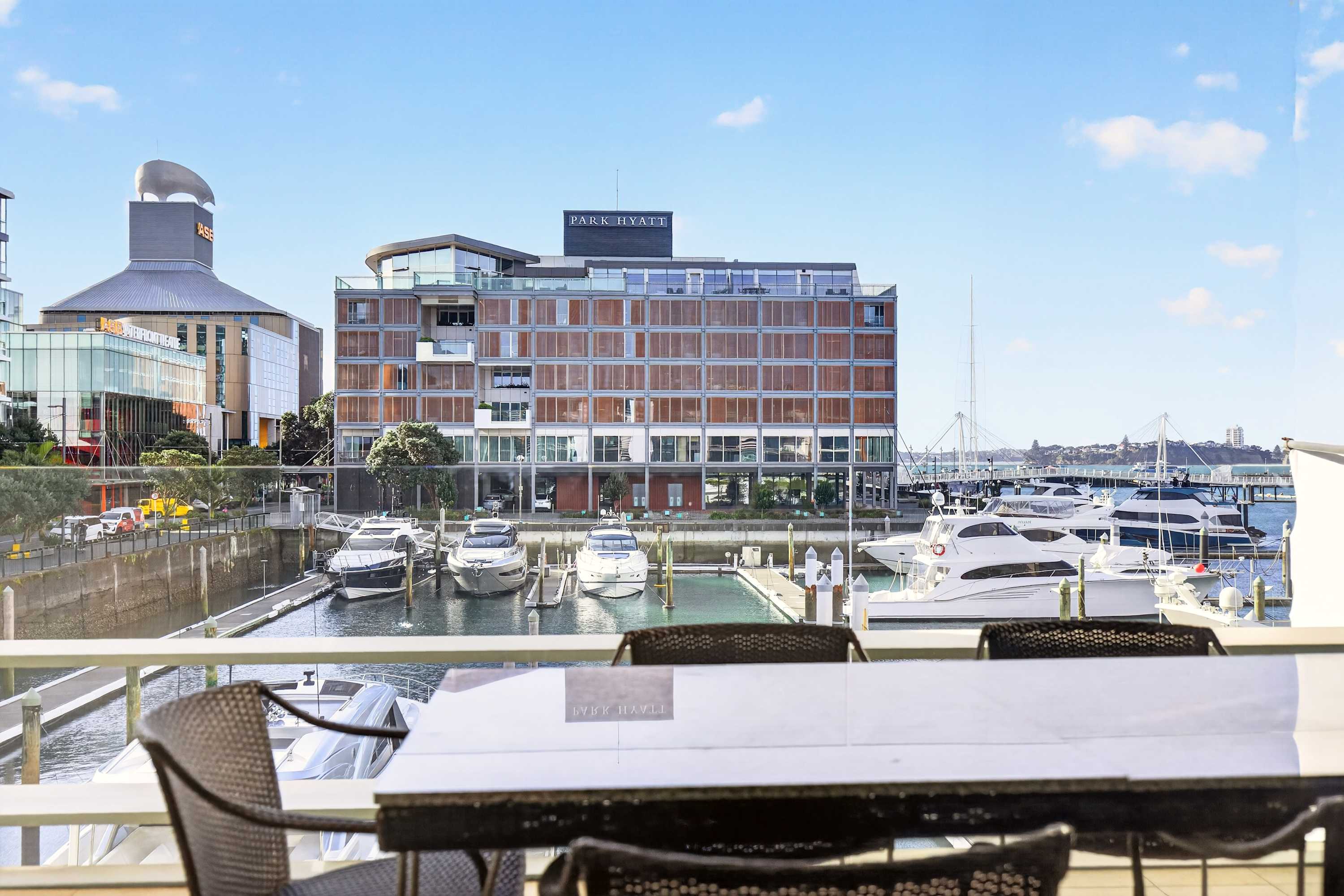 Gorgeous 2BR in Wynyard Quarter by Zodiak Stays | Photo 3