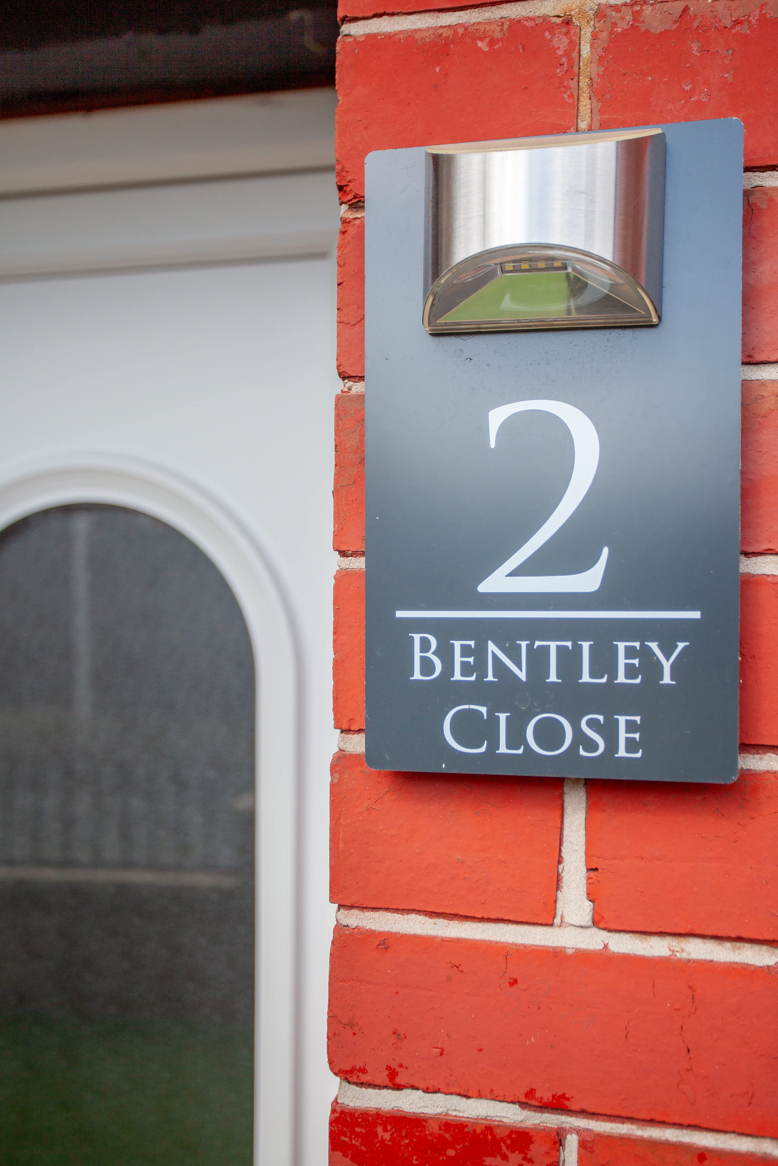 Bentley Lodge | Peaceful Family Retreat with Scenic Views & Modern Comforts in Bentley Close 2 S71 2PZ - Property image 18 - VivreStays