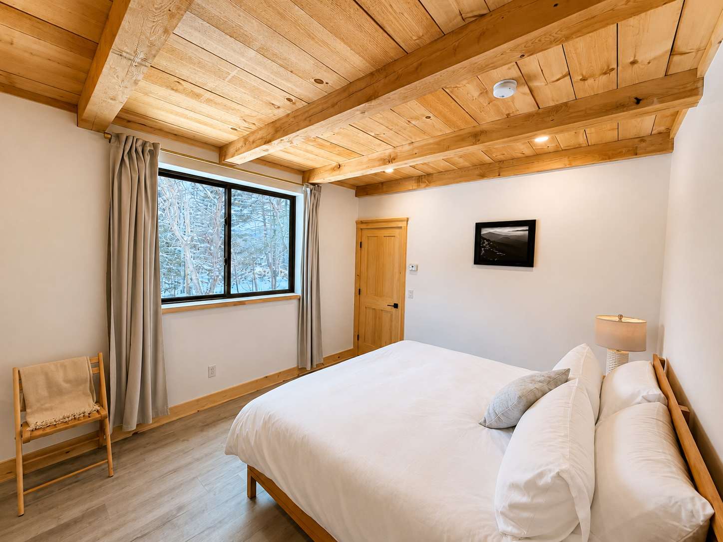 Fox Perch | Nordic Design, Nature Escape in Stowe
