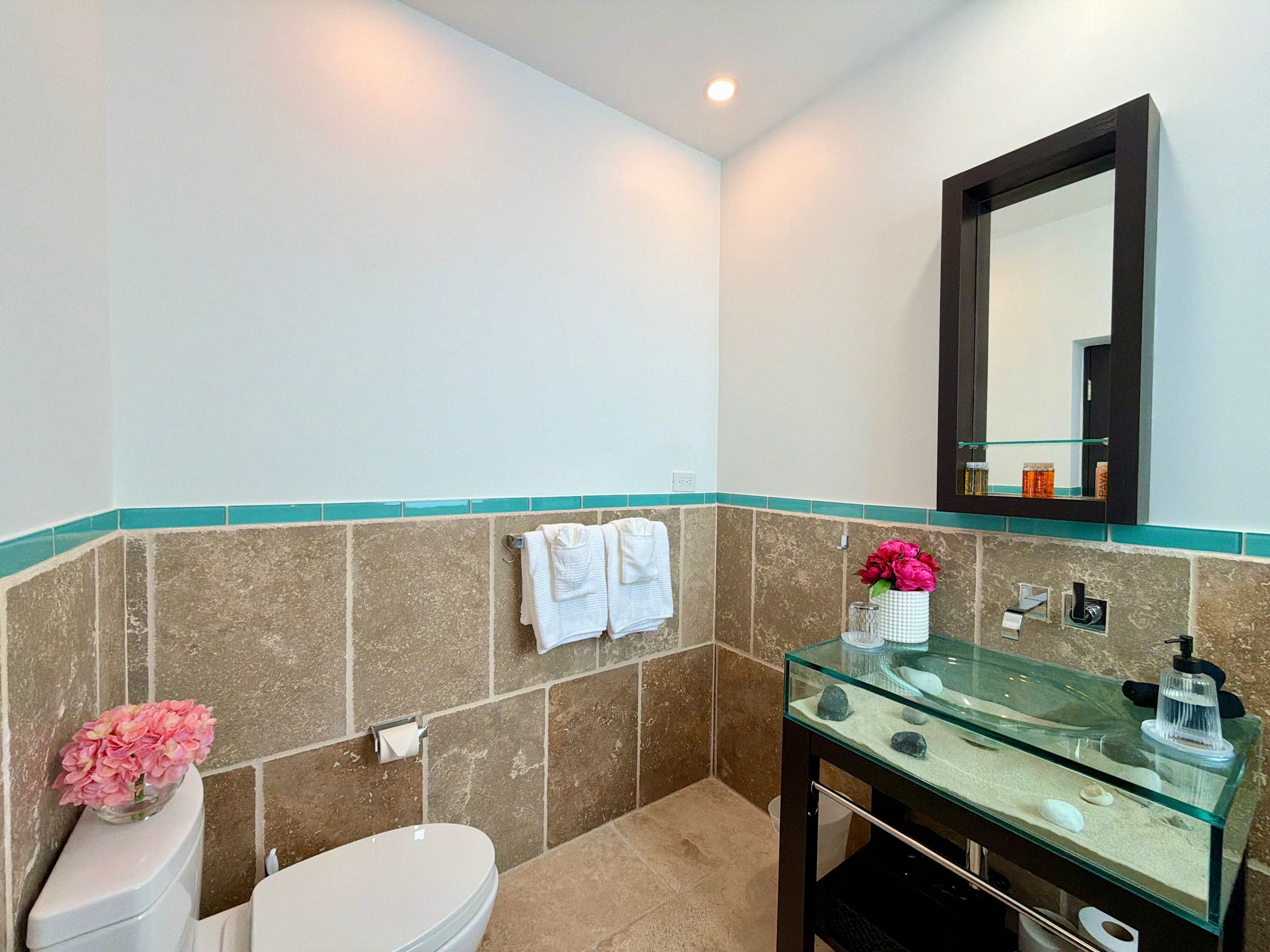 SeaCoral Luxury Waterfront Townhome At CBC Resort · Oyster Pond | SeaLaVie SXM — photo 14