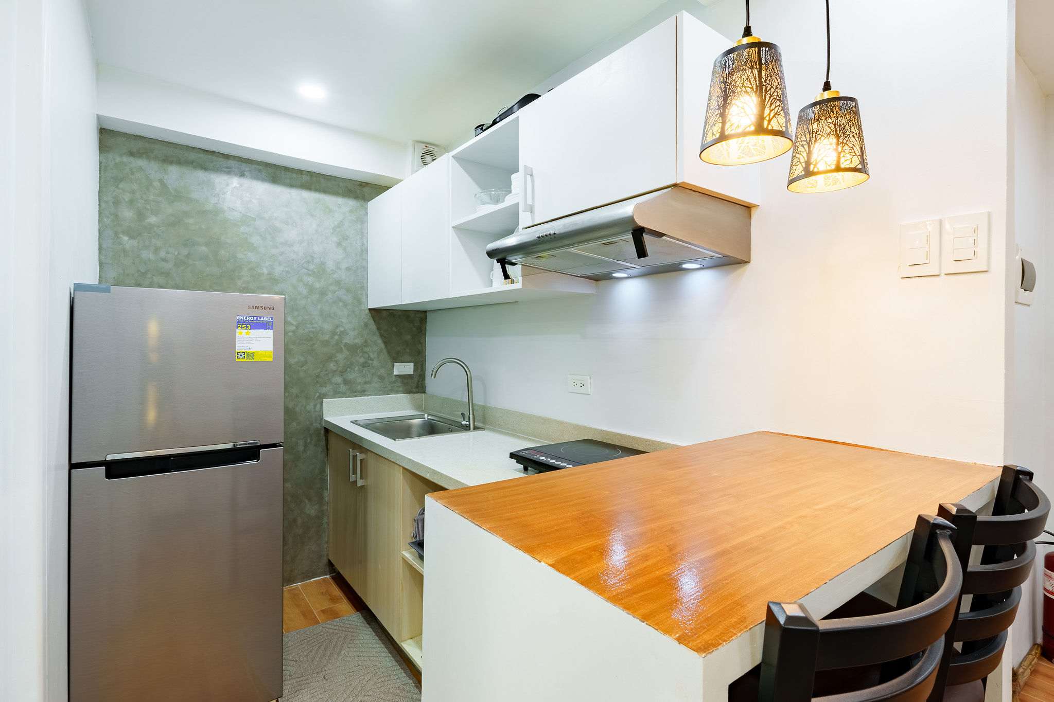 NEW! Premium 2BR · Near Airport  · Walk to Samal Ferry