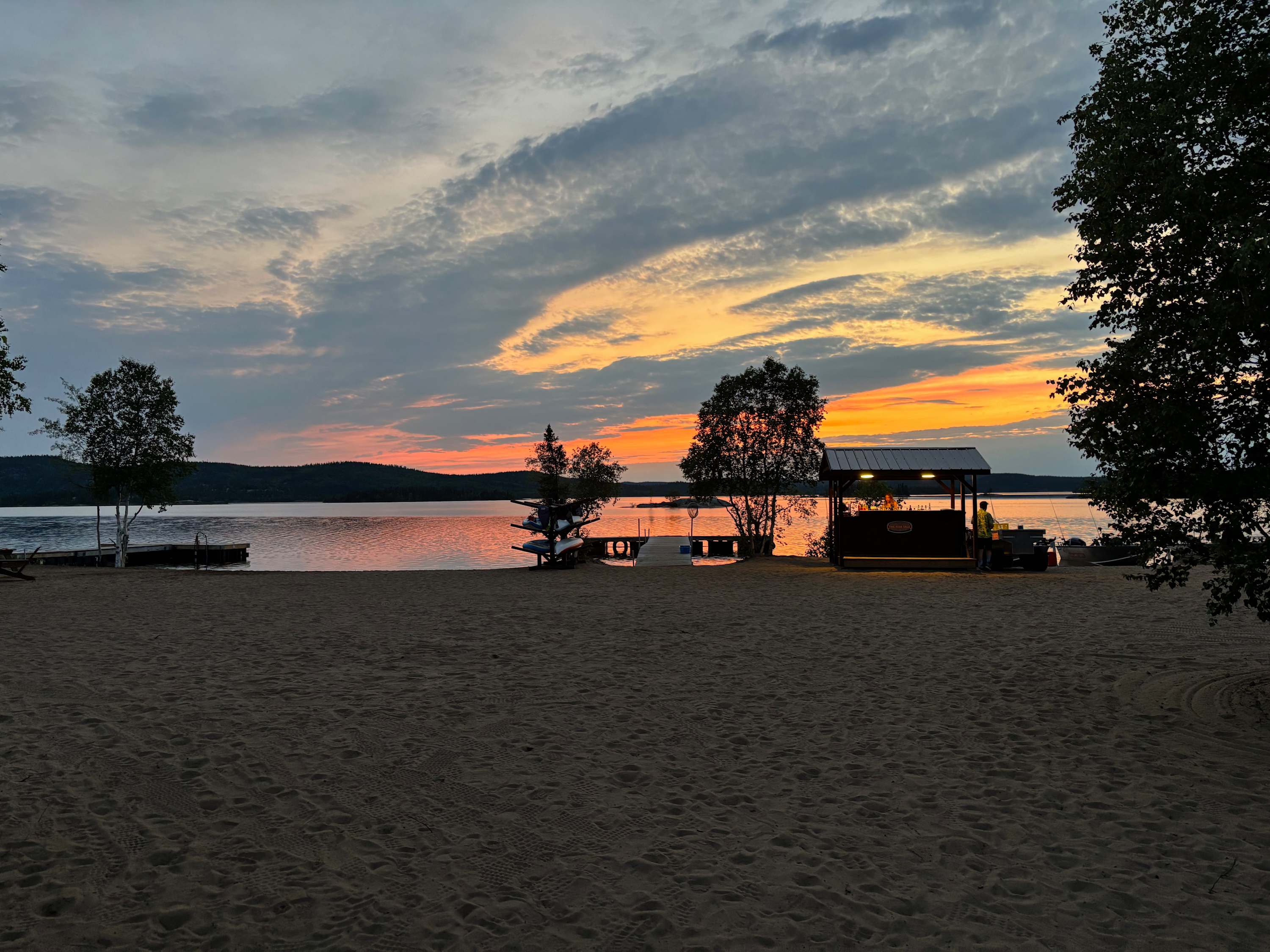 Ena Lake Lodge | Northern Canada | Photo 14