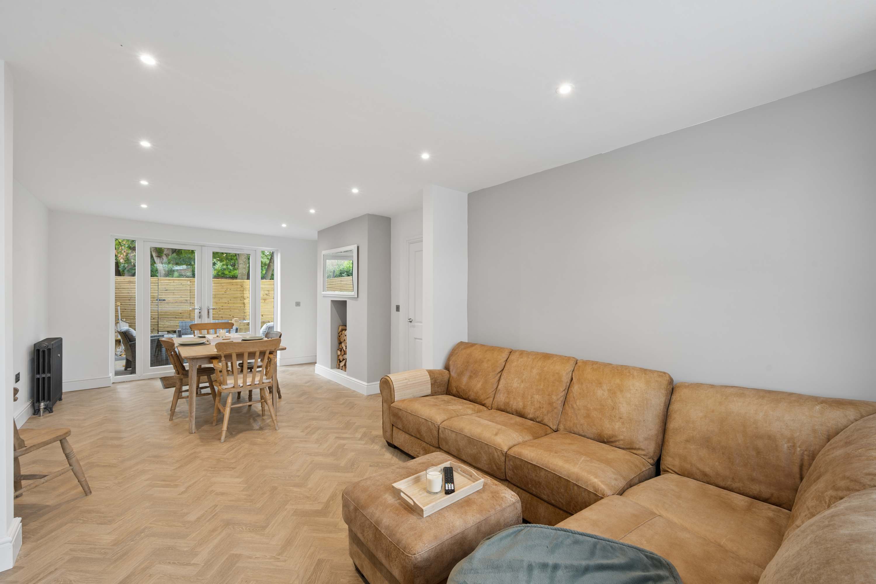 Stylish Chorlton House: Private Garden, in 55 Barlow Hall Road M21 7JL - Property image 4 - VivreStays
