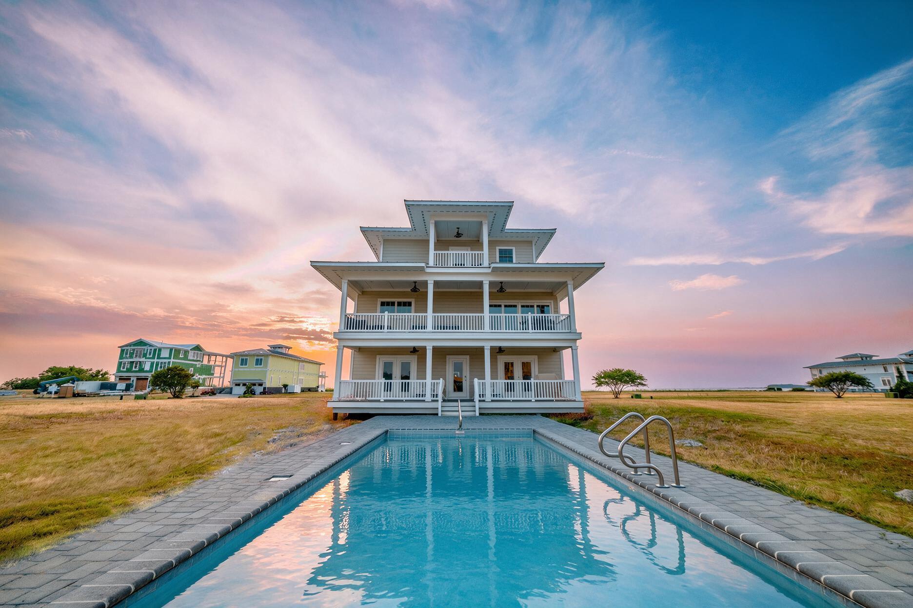 Private Pool And Bay Creek Amenities - Stunning Beach House Retreat - Cape Charles, VA