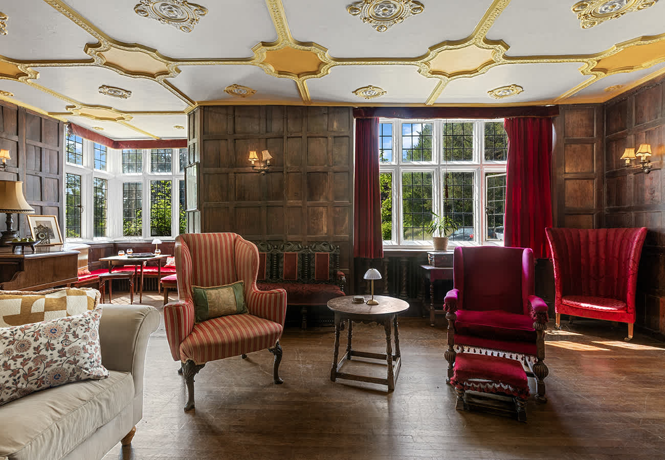 Haremere Hall — 11