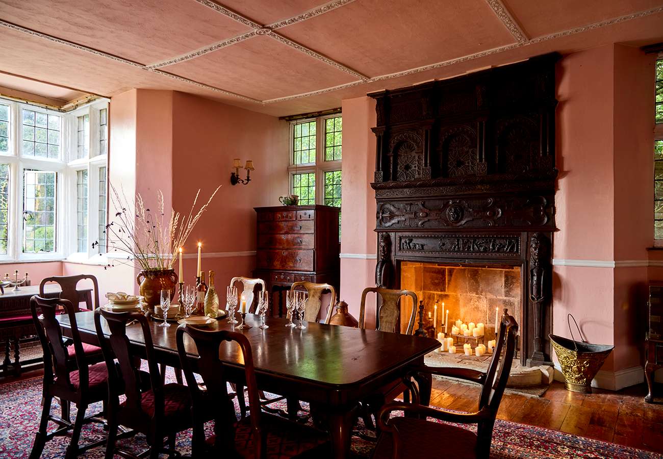 Haremere Hall — 15