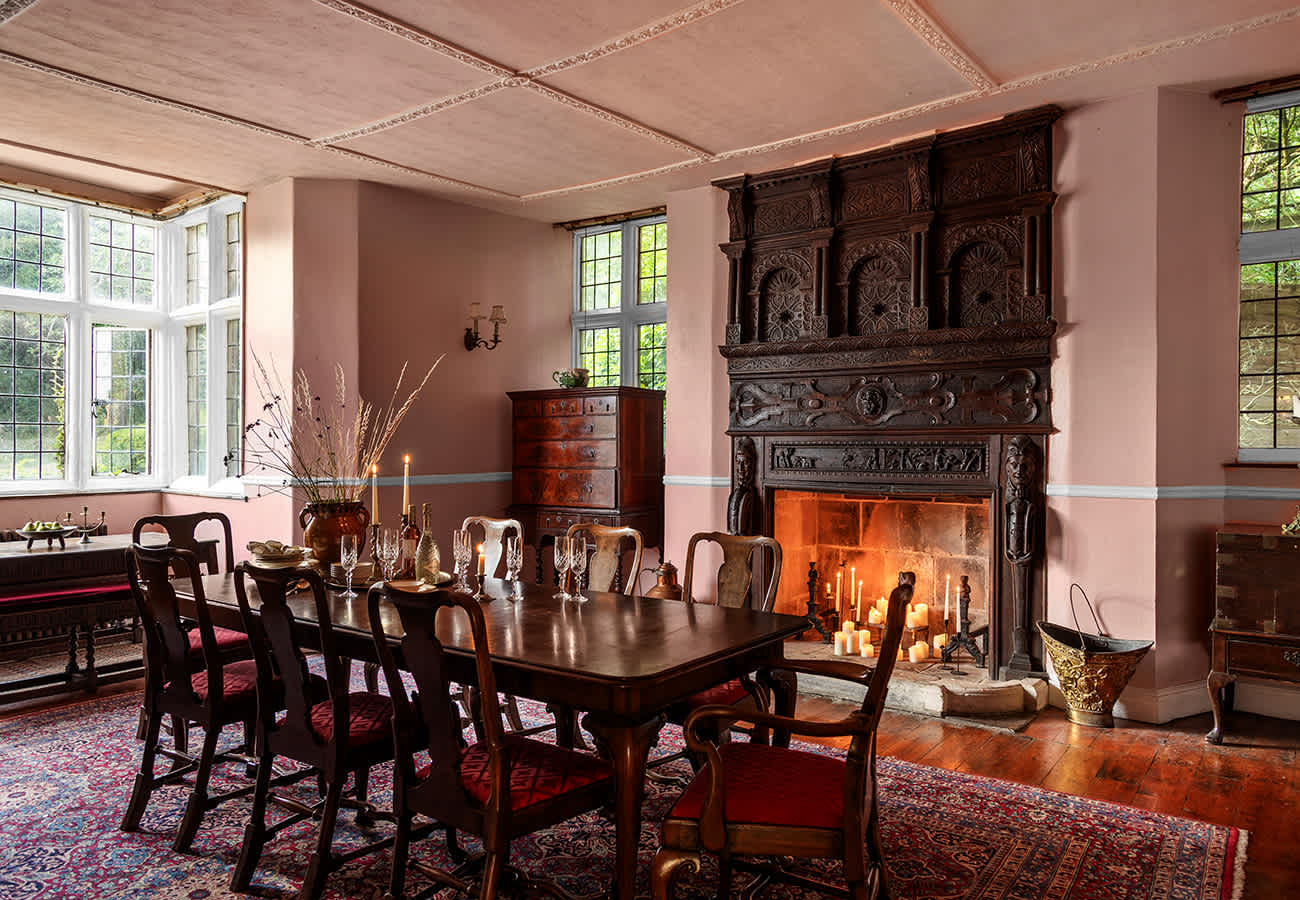 Haremere Hall — 17