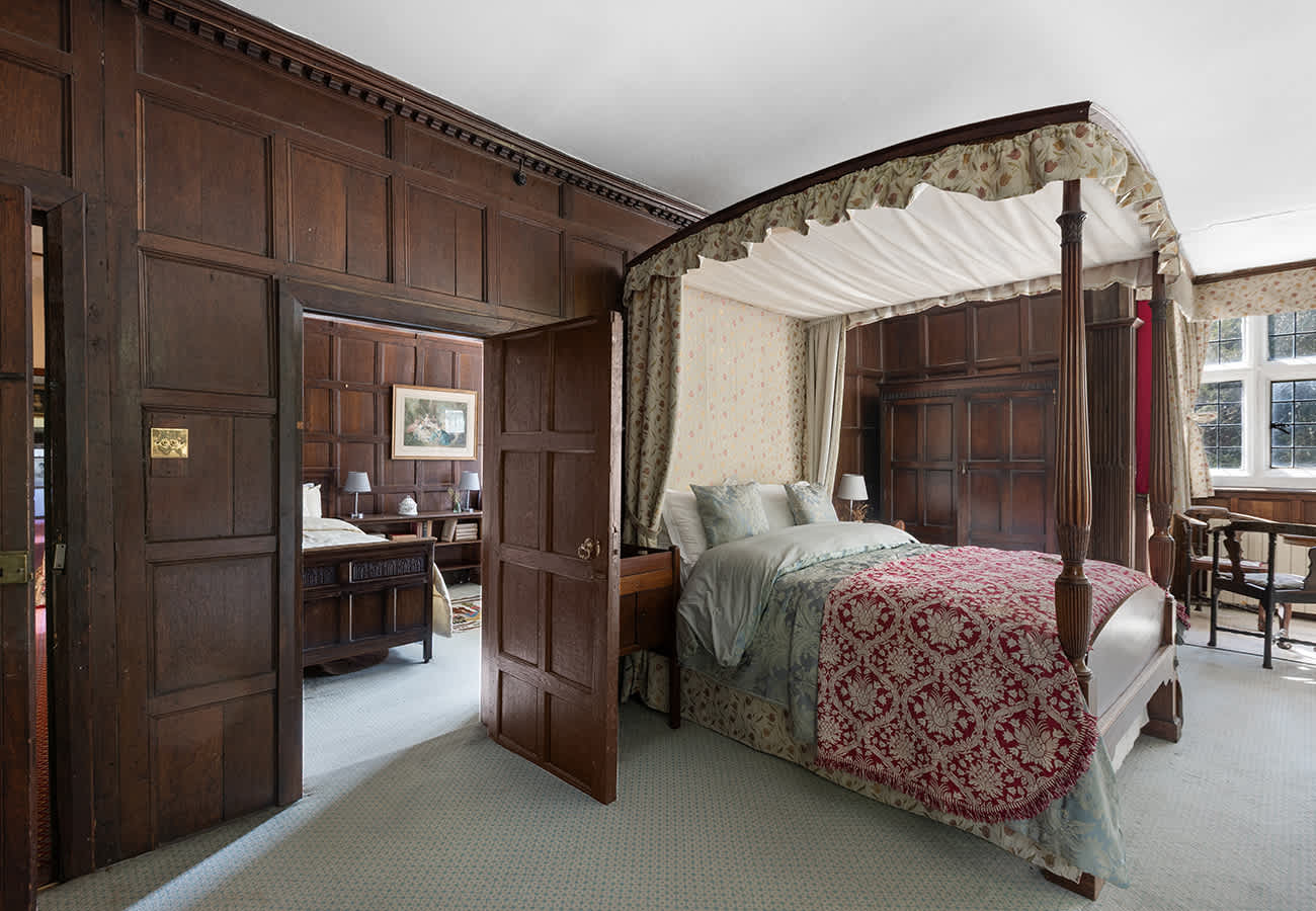 Haremere Hall — 42
