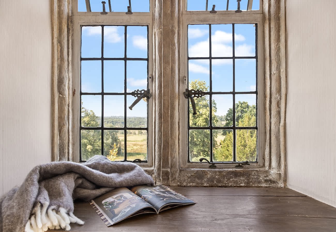 Haremere Hall — 50