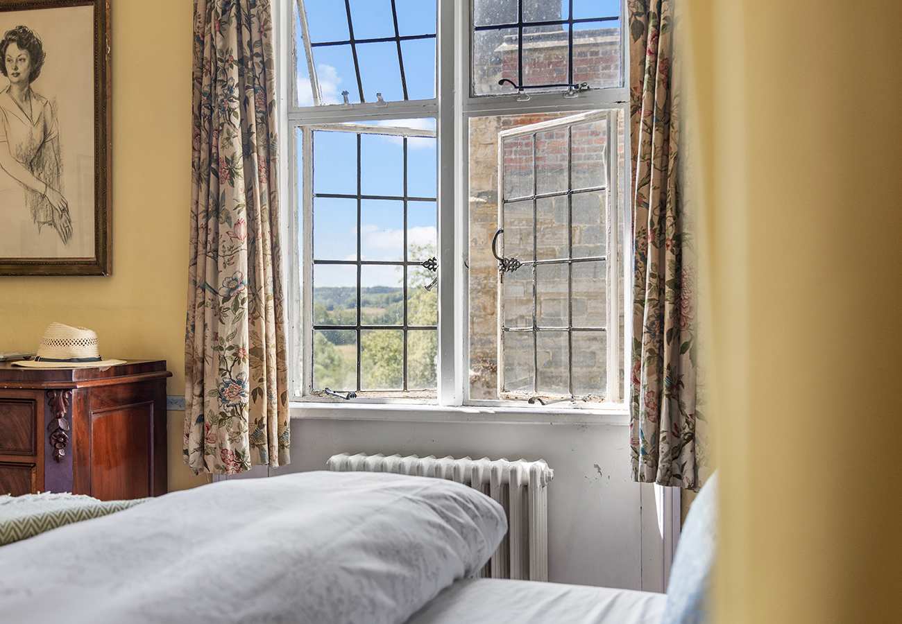 Haremere Hall — 56