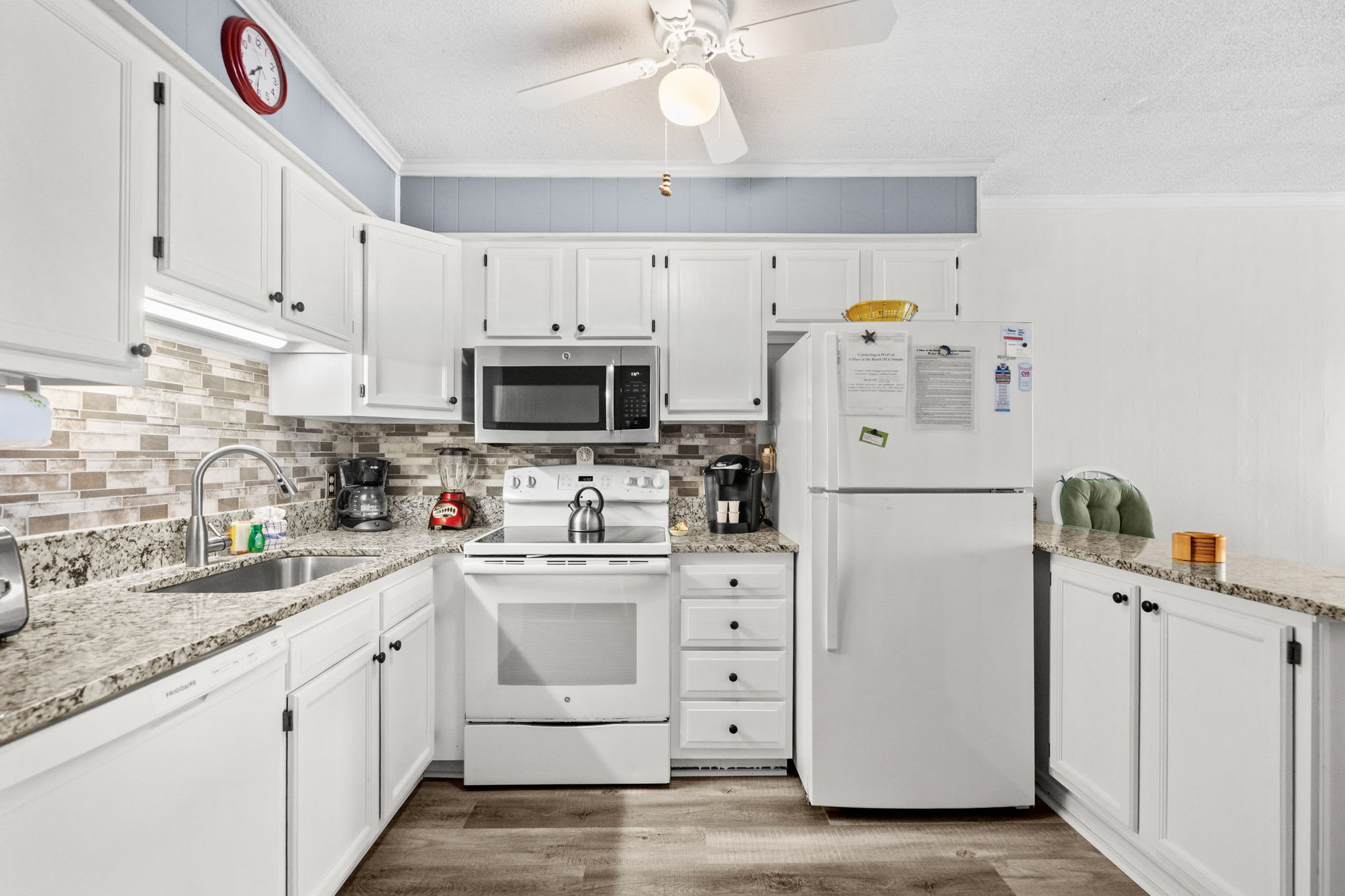 Place At The Beach Unit 3D Ocean View | Photo 11