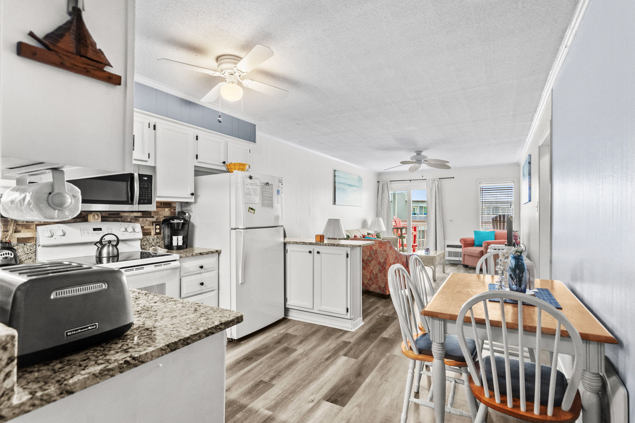 Place At The Beach Unit 3D Ocean View | Photo 10