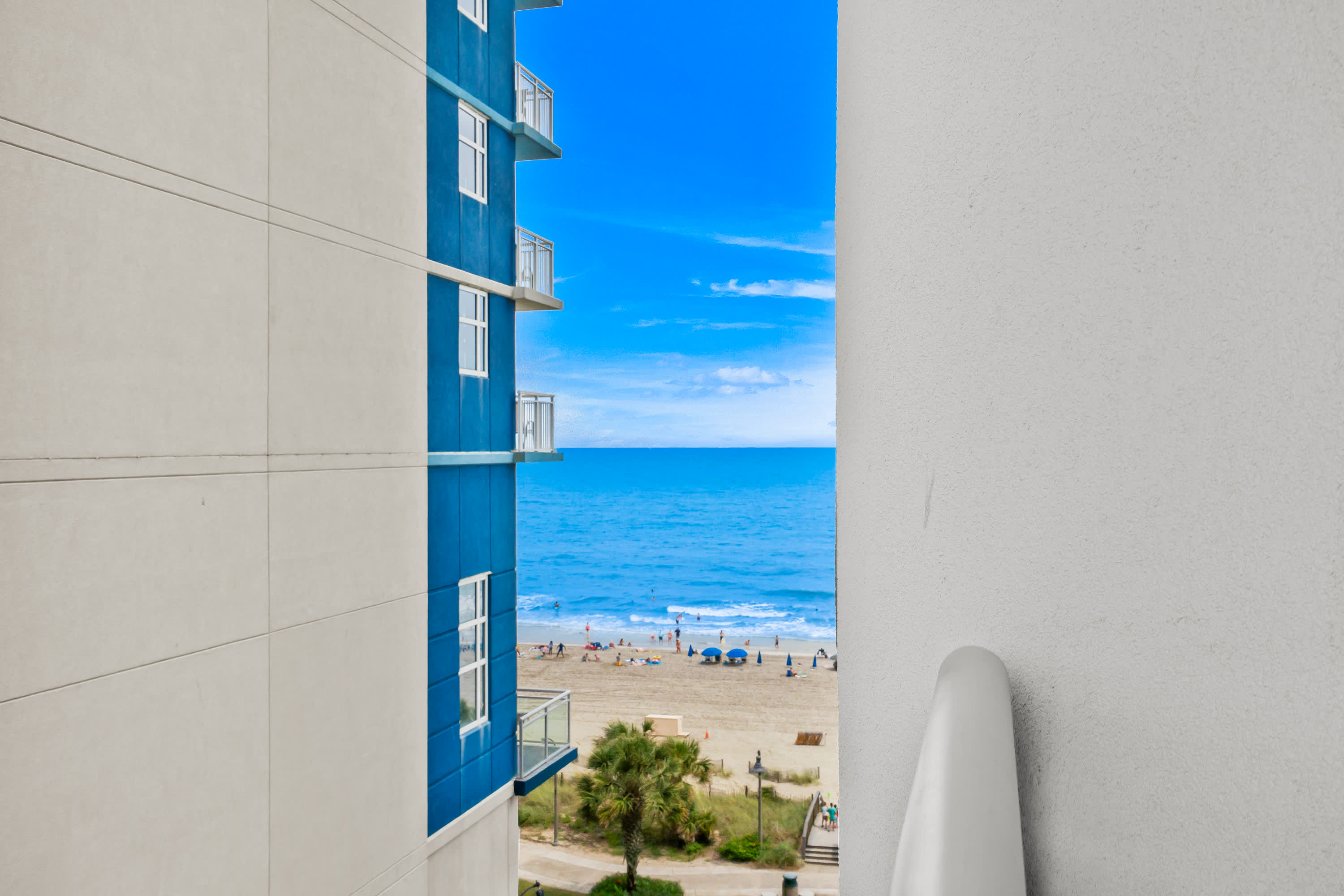 Bay View 702 Steps To Ocean | Photo 3
