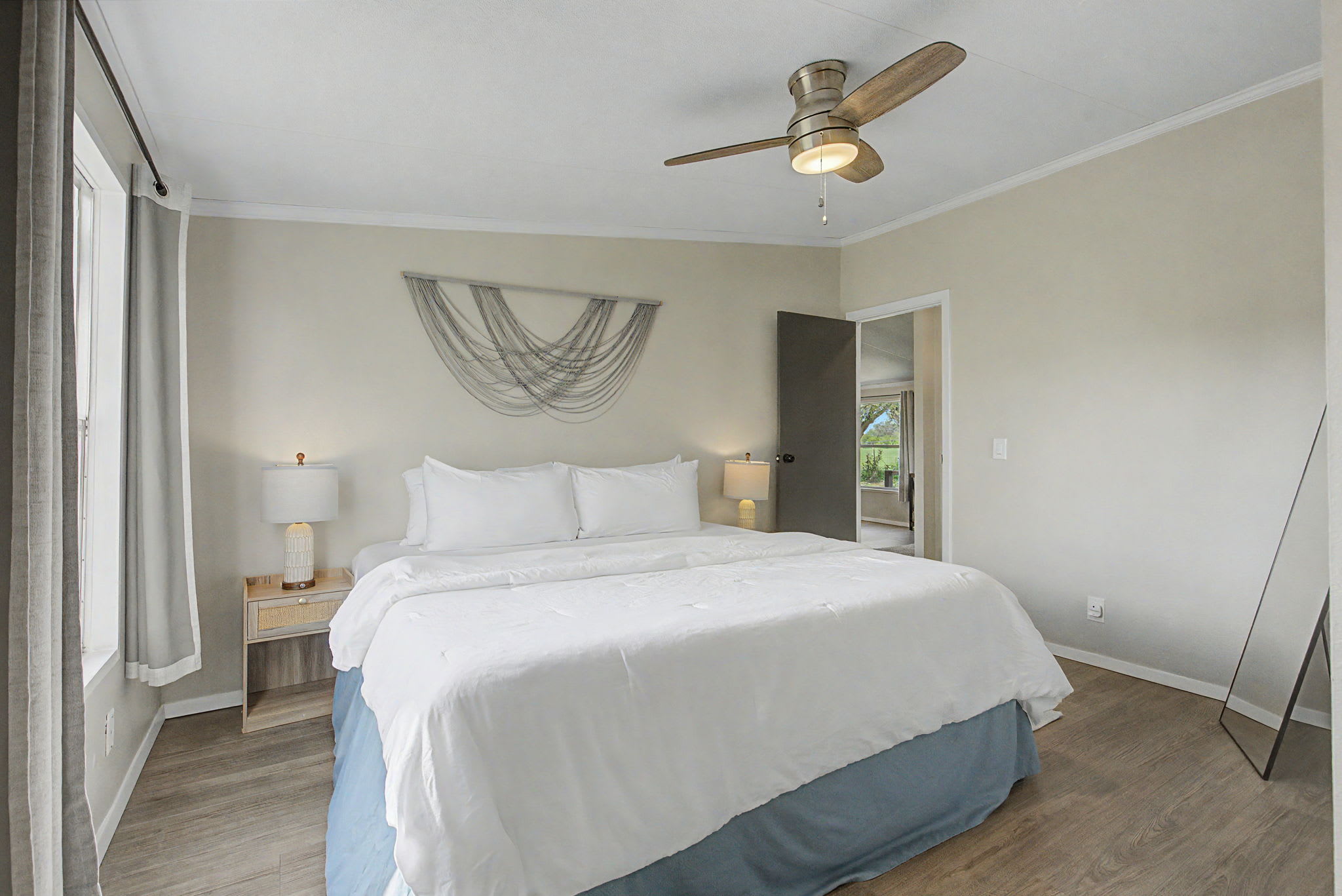 Sage House | Photo 49