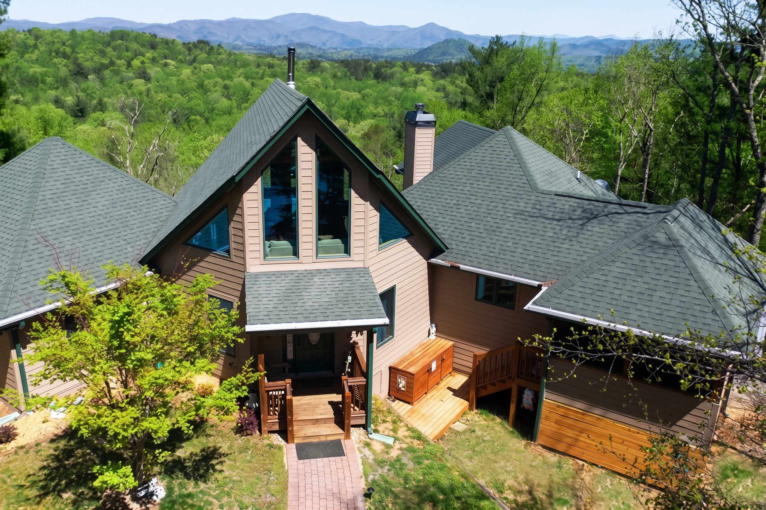 STERLING LODGE - LUXURY MOUNTAIN VIEW CABIN