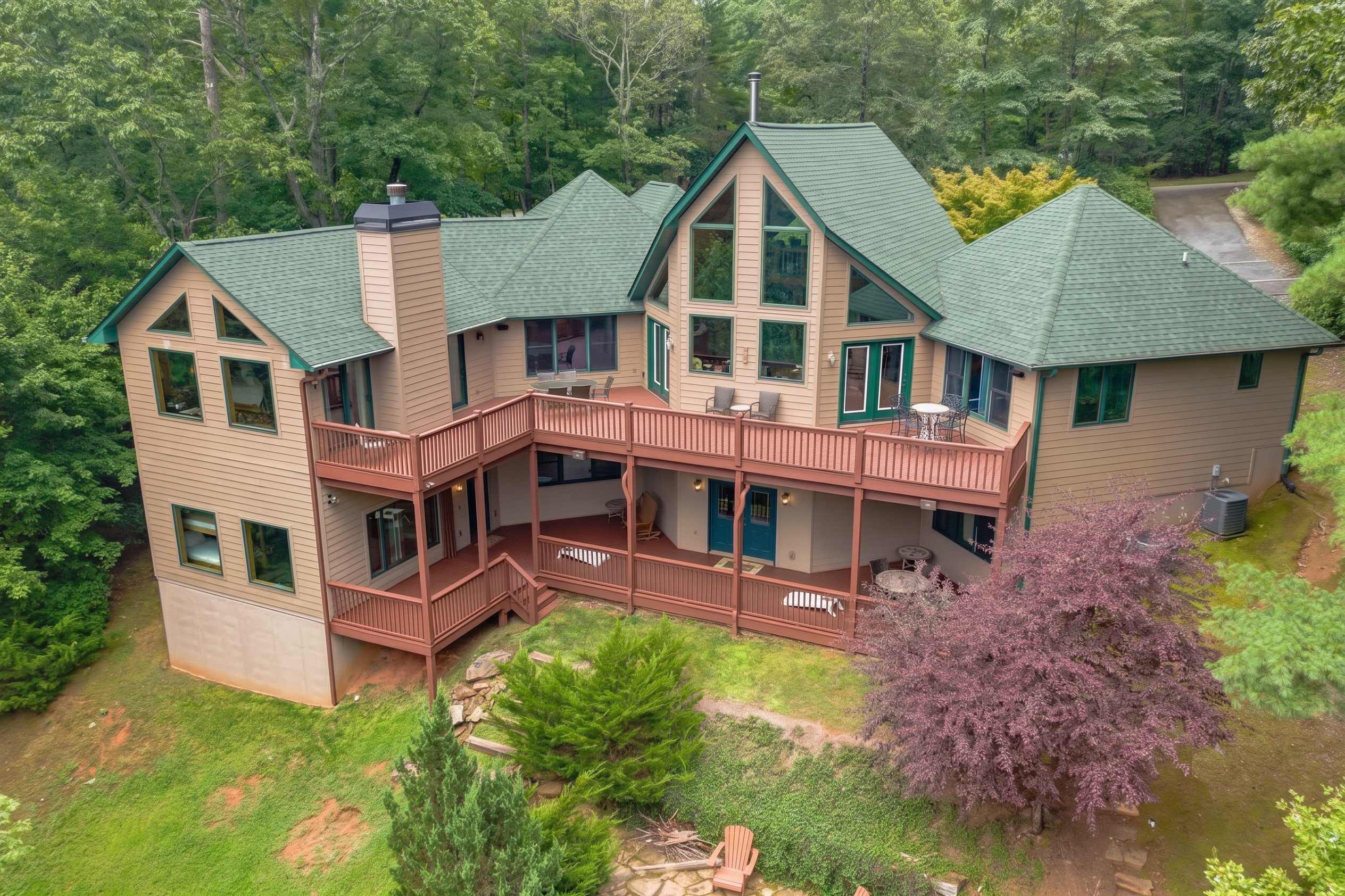 STERLING LODGE - LUXURY MOUNTAIN VIEW CABIN