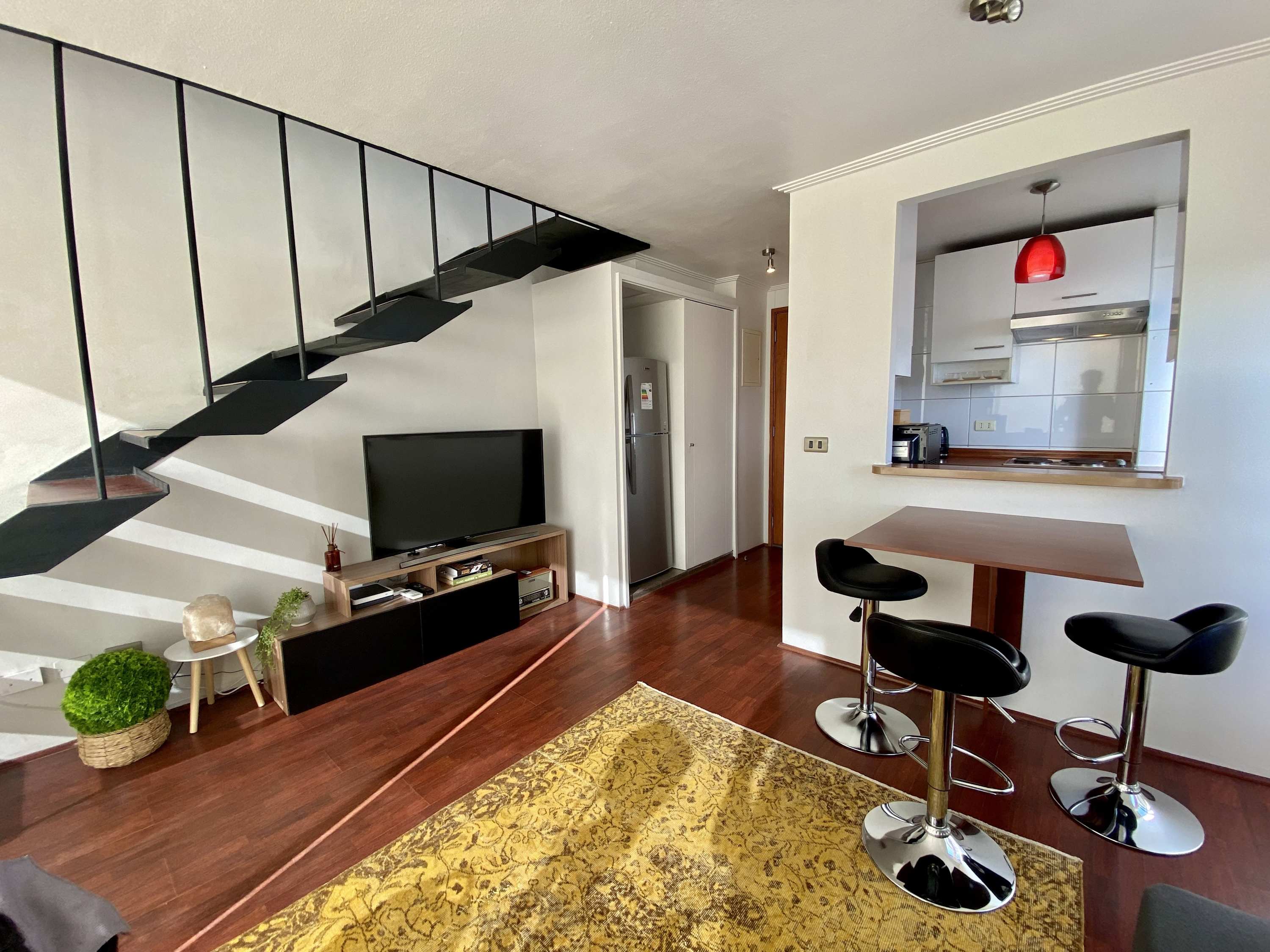 Panoramic Loft Paris-Londres Area - A/C & Pool