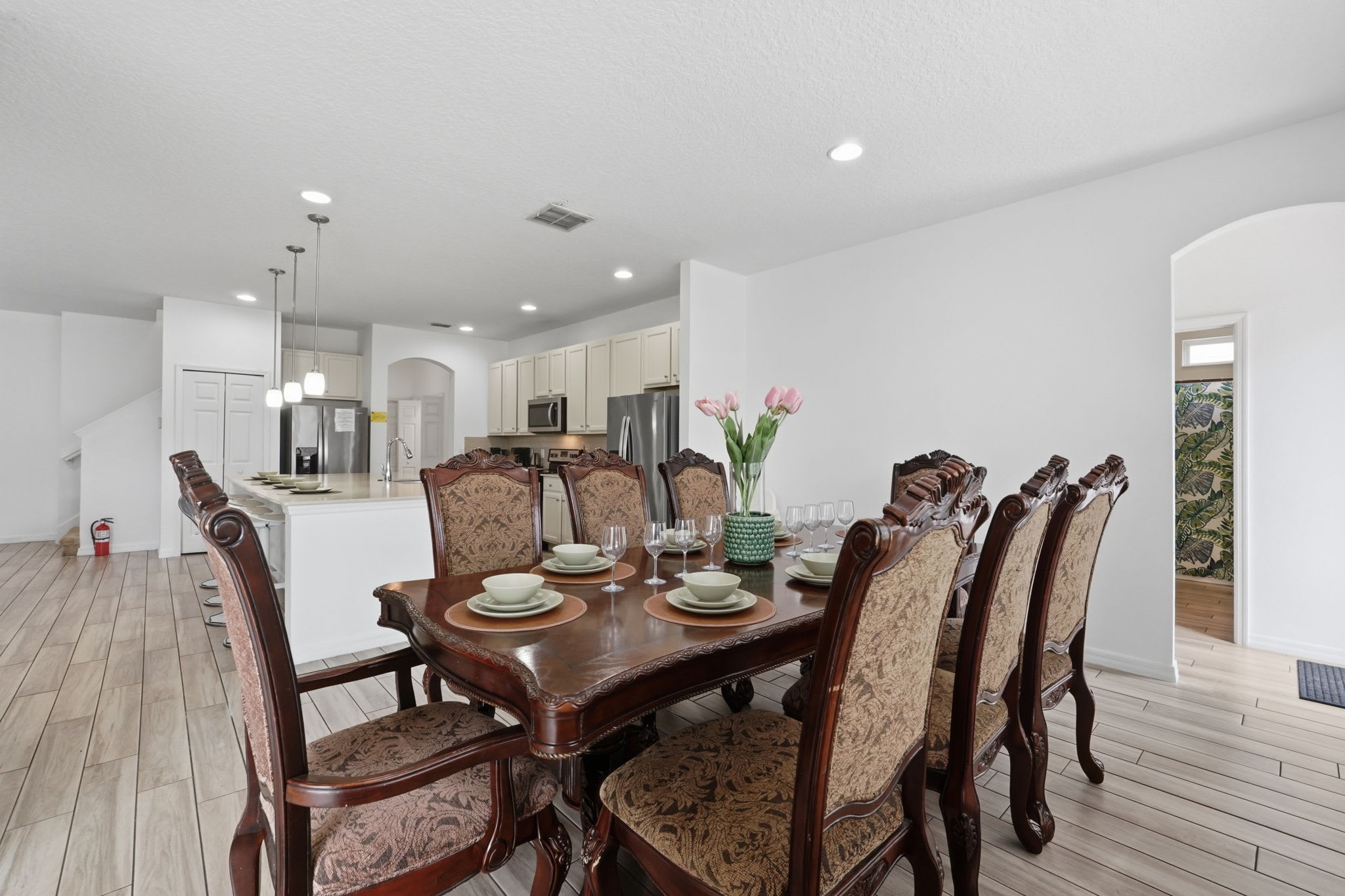 Grand 13 BR Villa w Private Pool | Photo 25