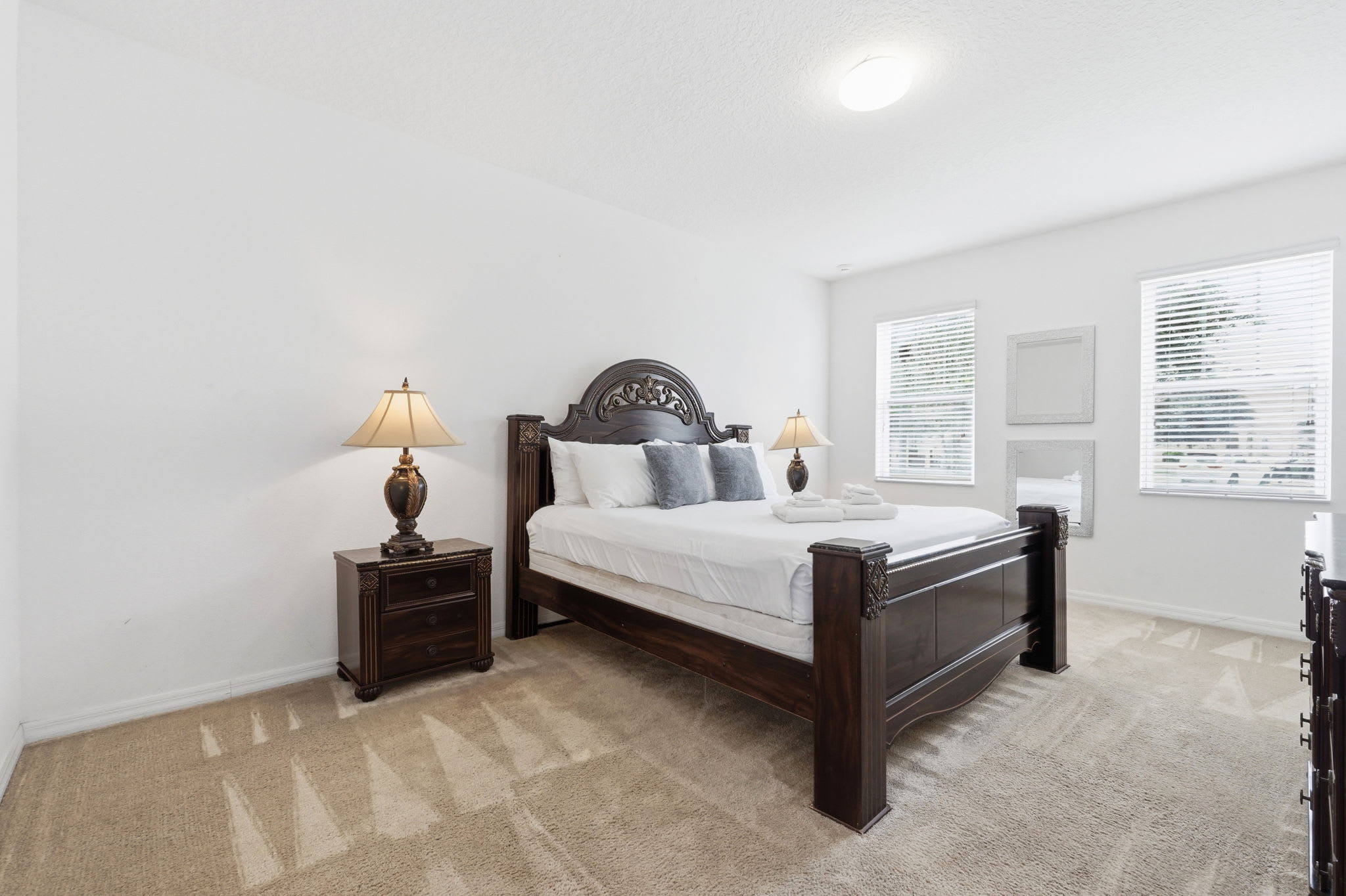 Grand 13 BR Villa w Private Pool | Photo 27
