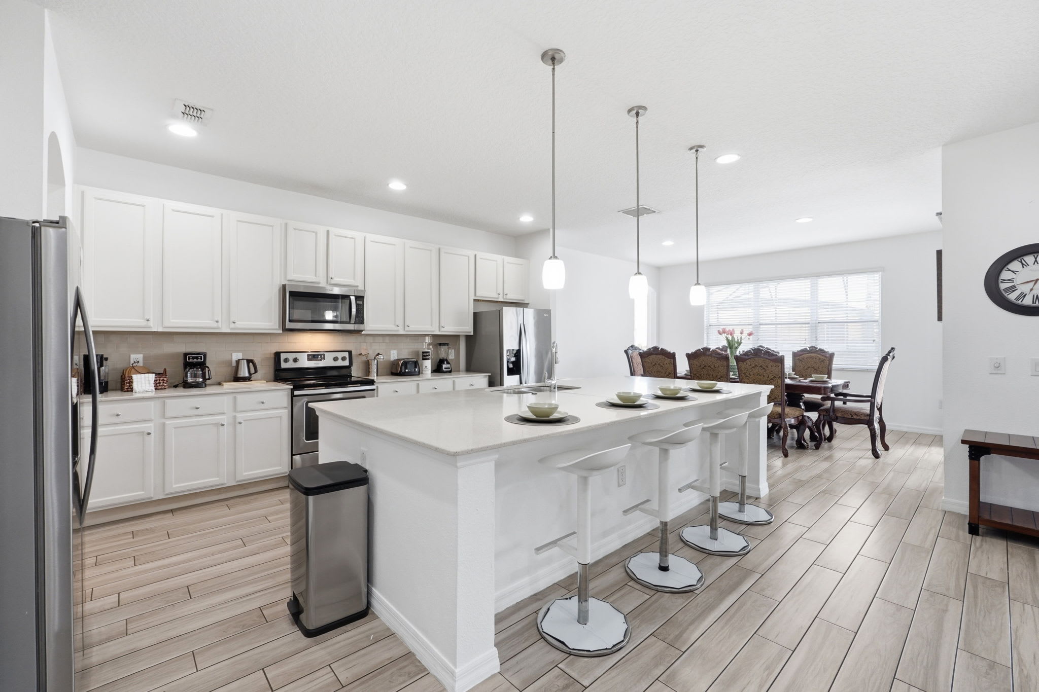 Grand 13 BR Villa w Private Pool | Photo 14