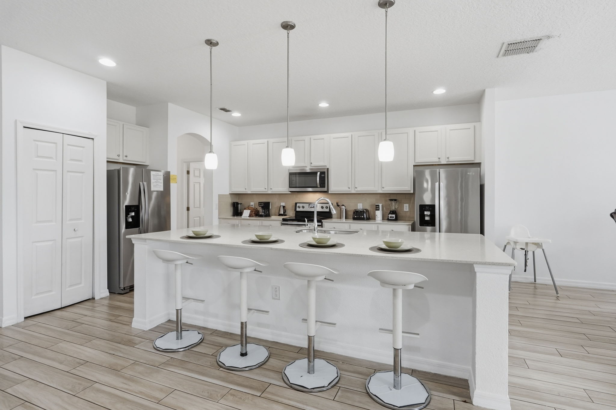 Grand 13 BR Villa w Private Pool | Photo 12