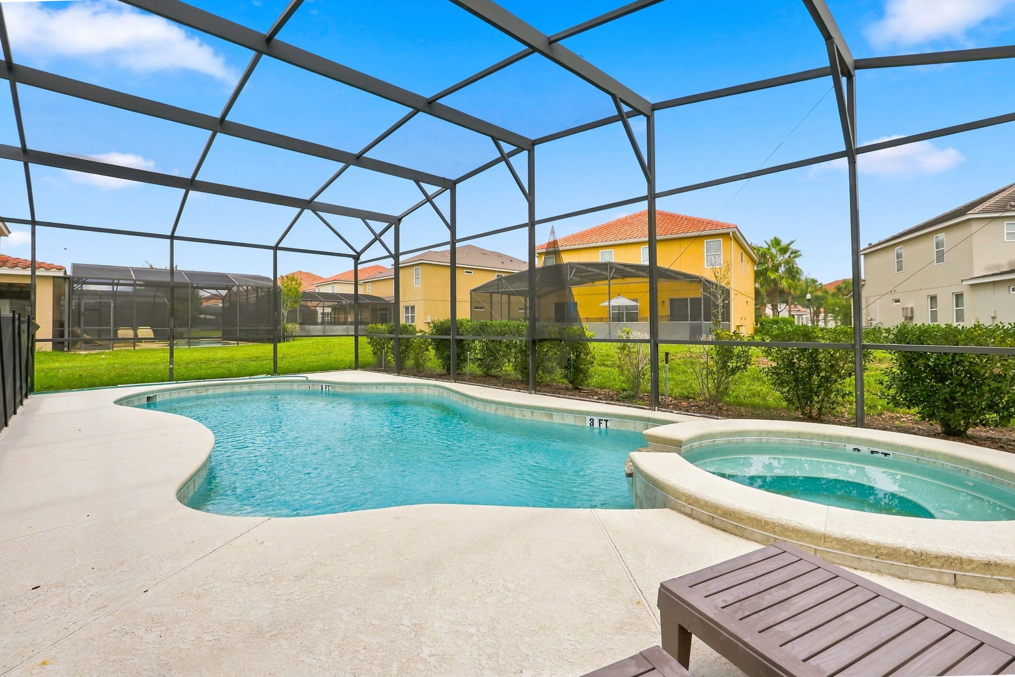 Grand 13 BR Villa w Private Pool | Photo 79