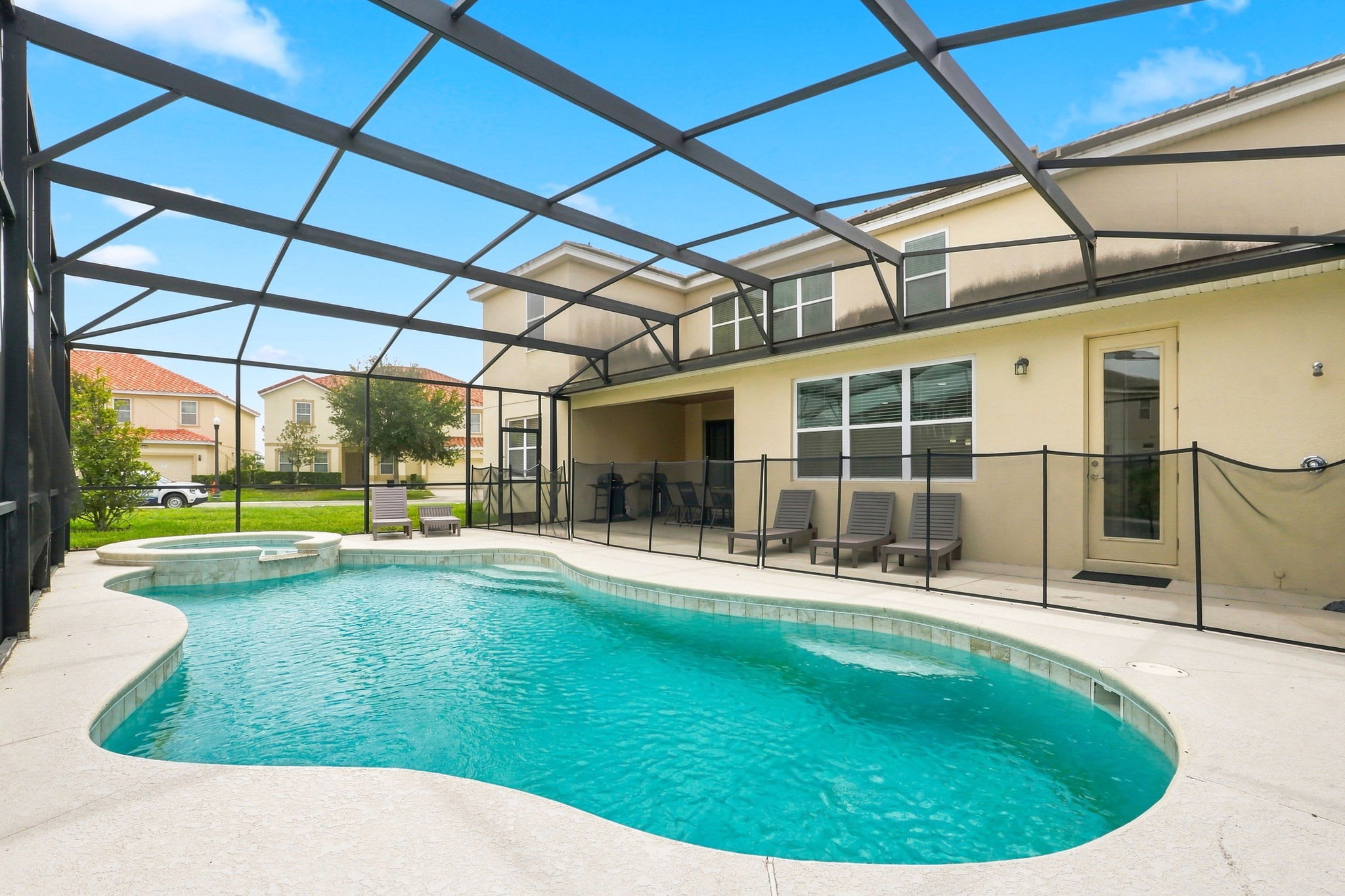 Grand 13 BR Villa w Private Pool | Photo 81
