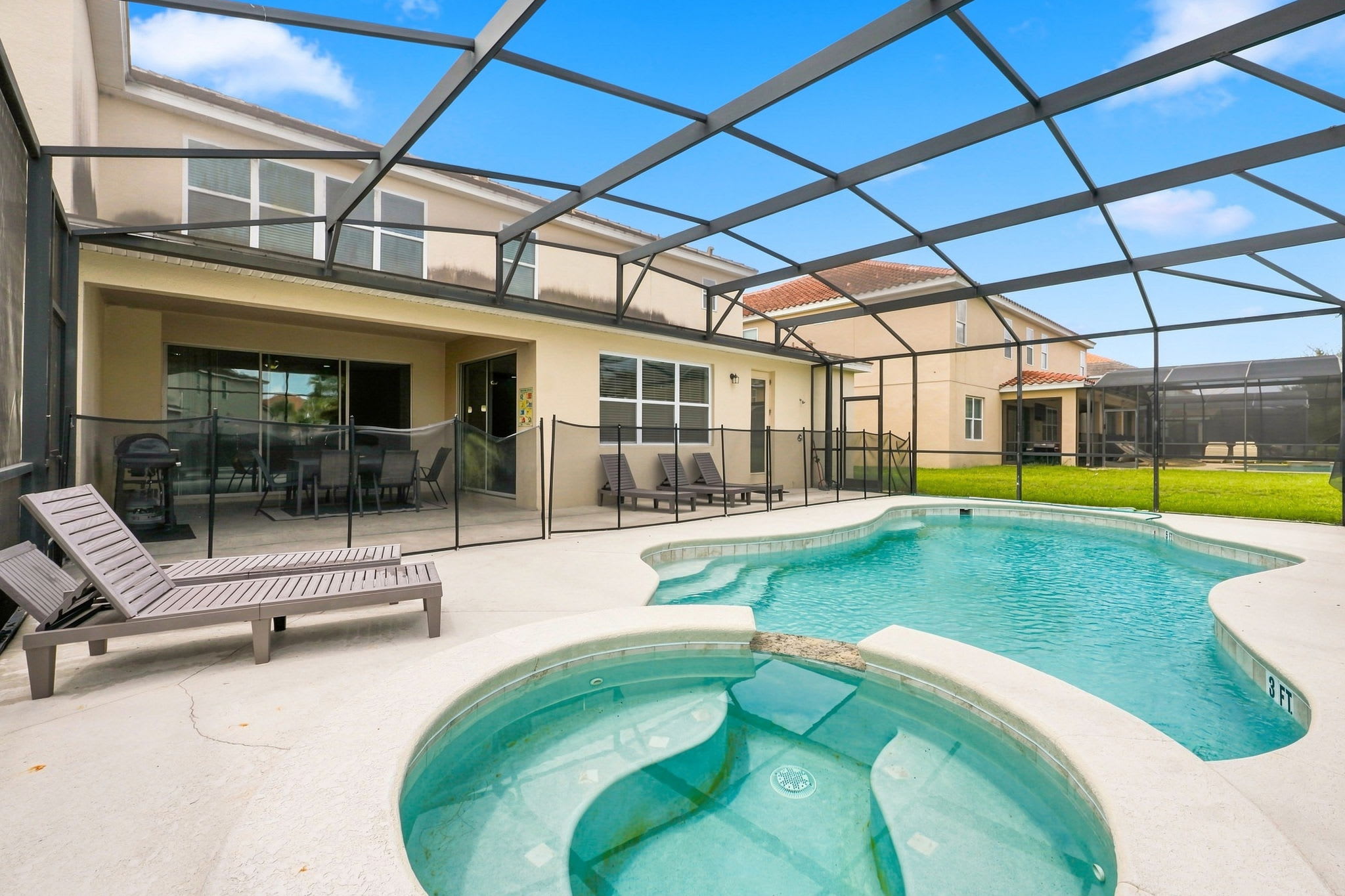 Grand 13 BR Villa w Private Pool | Photo 80
