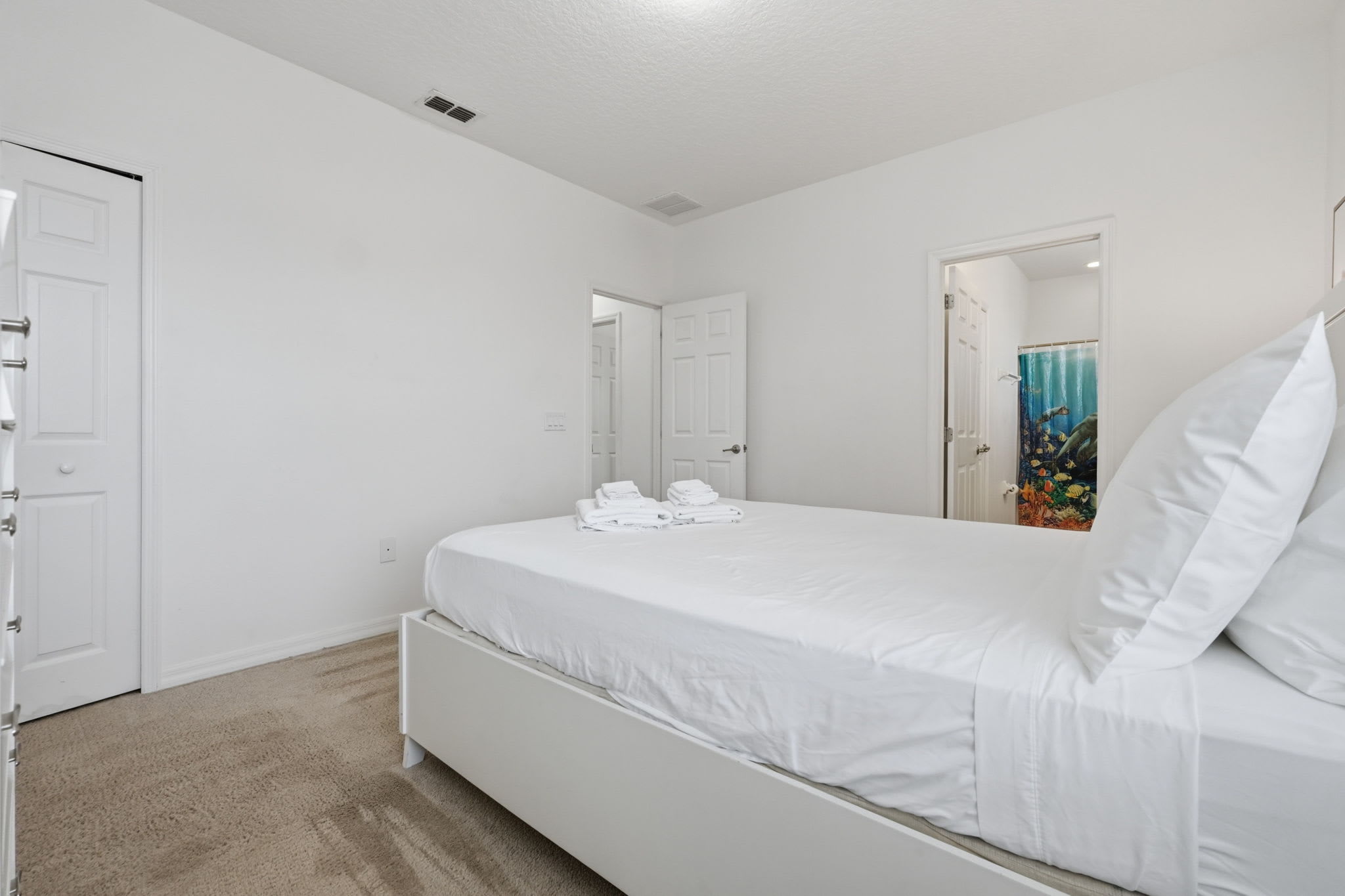 Grand 13 BR Villa w Private Pool | Photo 57