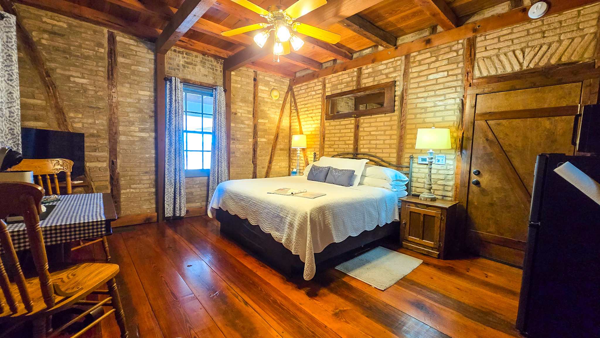 Unwind in the king-sized bed & stream your favorites on the smart TV​