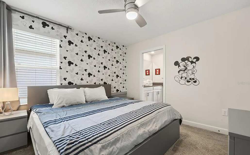 Sleeps 12 – 4 Kings, Private Pool & Resort Fun