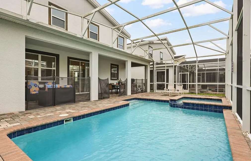 Sleeps 12 – 4 Kings, Private Pool & Resort Fun