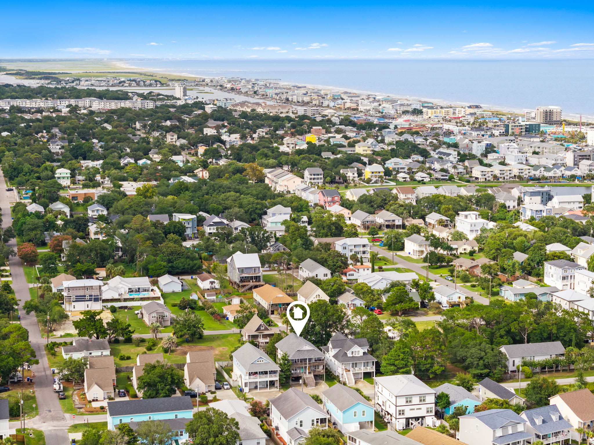 Walk to Carolina Beach | Family Friendly Townhome 6