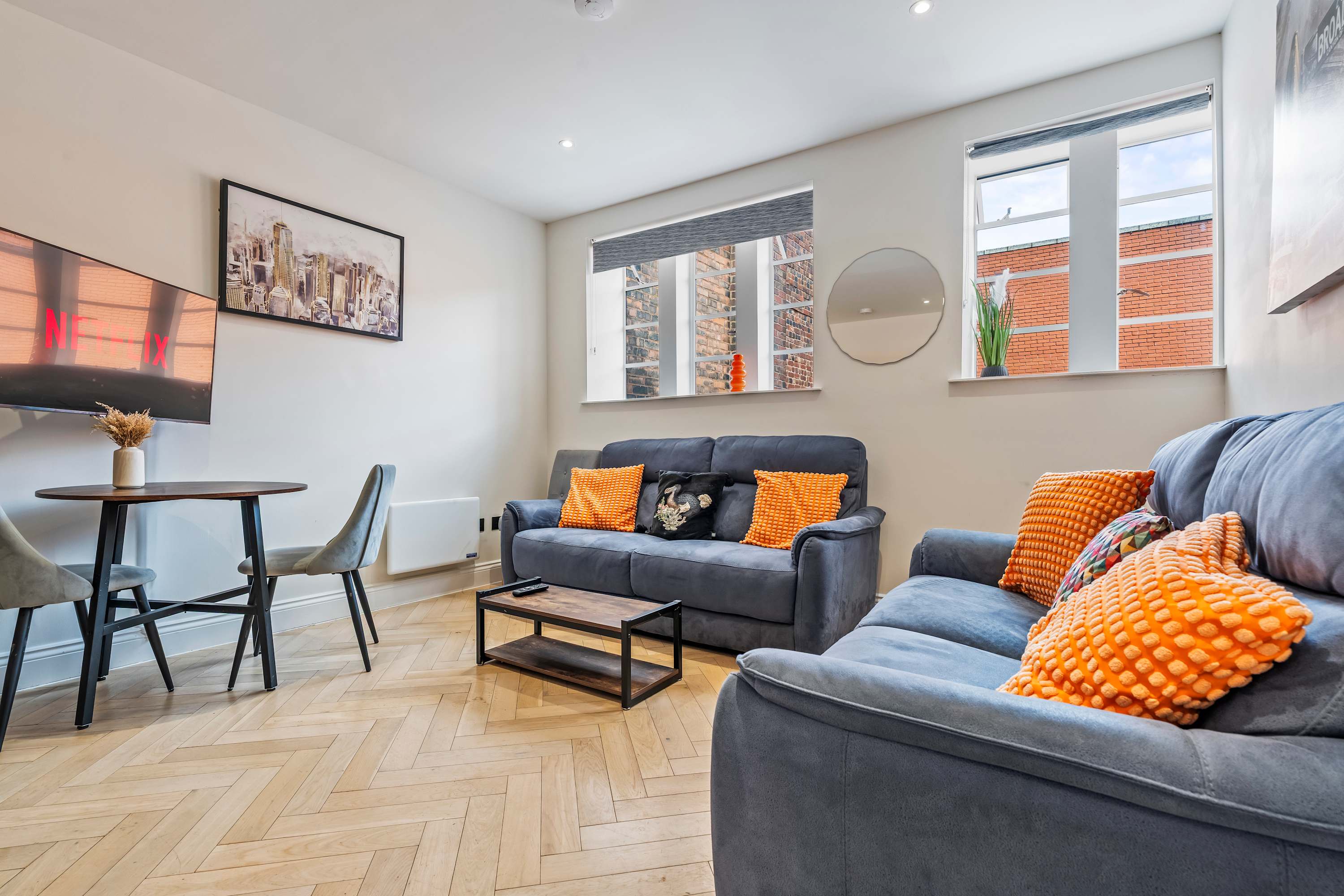 Modern Flat In Jewellery Quarter, Free Parking in Cox Street 36-37 B3 1RZ - Property image 7 - VivreStays